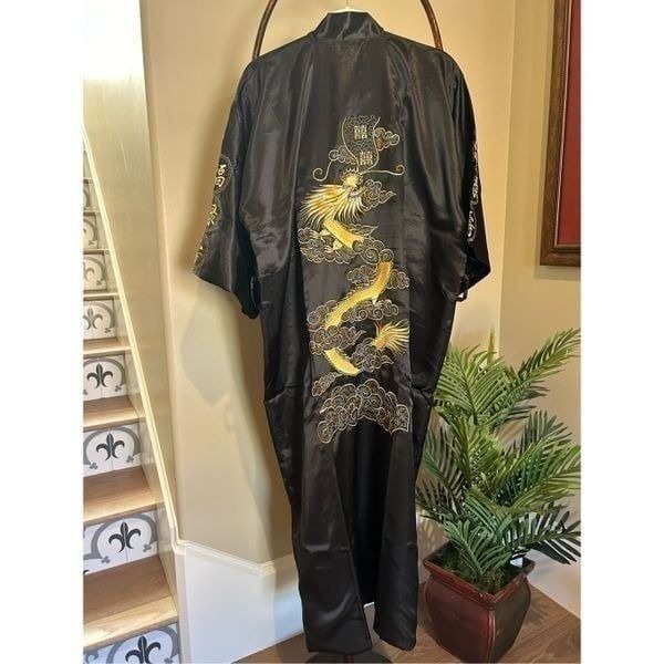 Black Embroidered Kimono