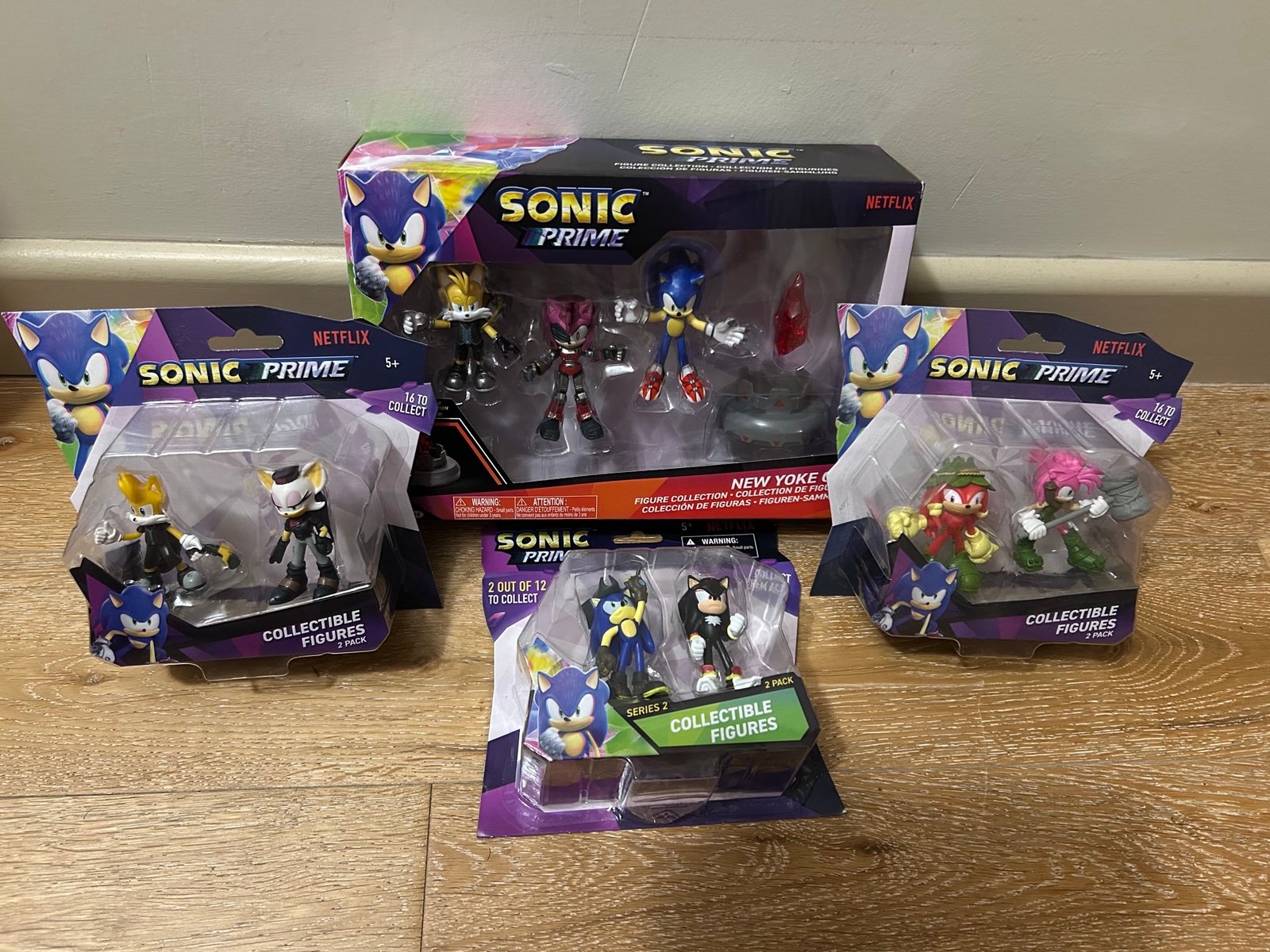 Sonic Prime 2.5” Figure Set Shadow / Rusty Rose / Tails Nine / Rouge / Knuckles