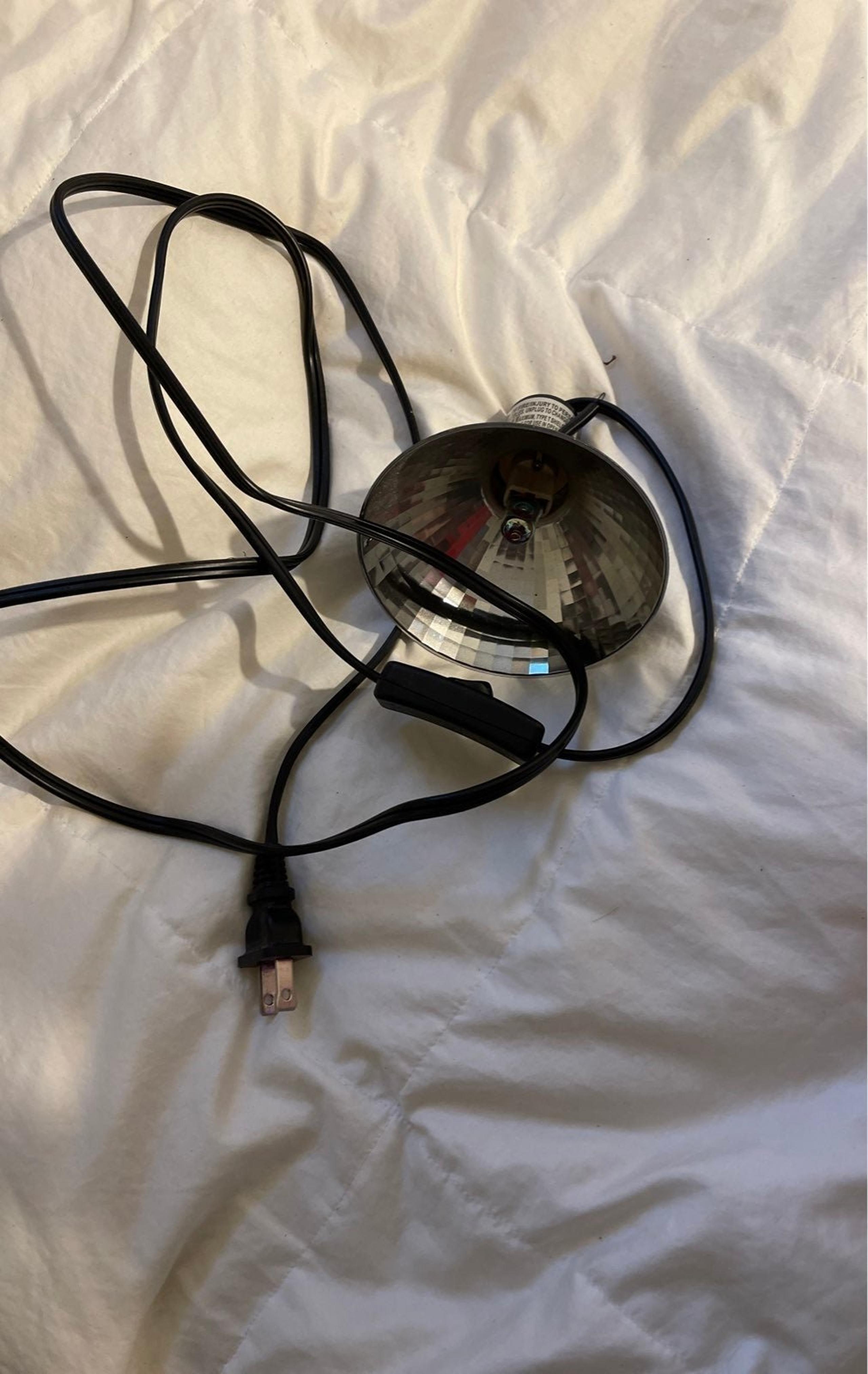 Zilla mini halogen reptile dome lamp