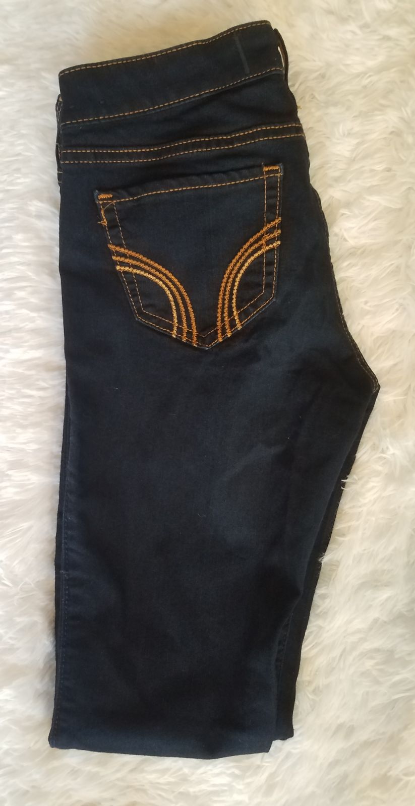 hollister dark blue jeans