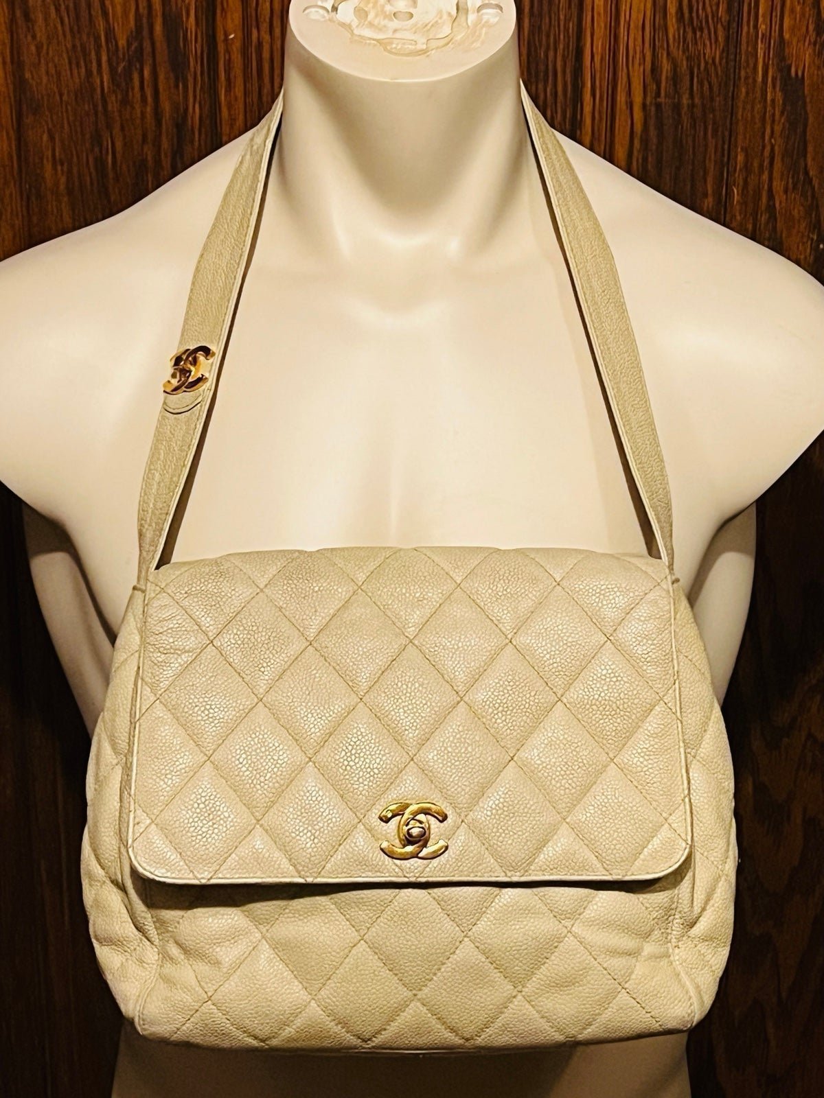 Vintage Chanel Classic Single Flap Shoulder Bag Beige Quilted Caviar Leather