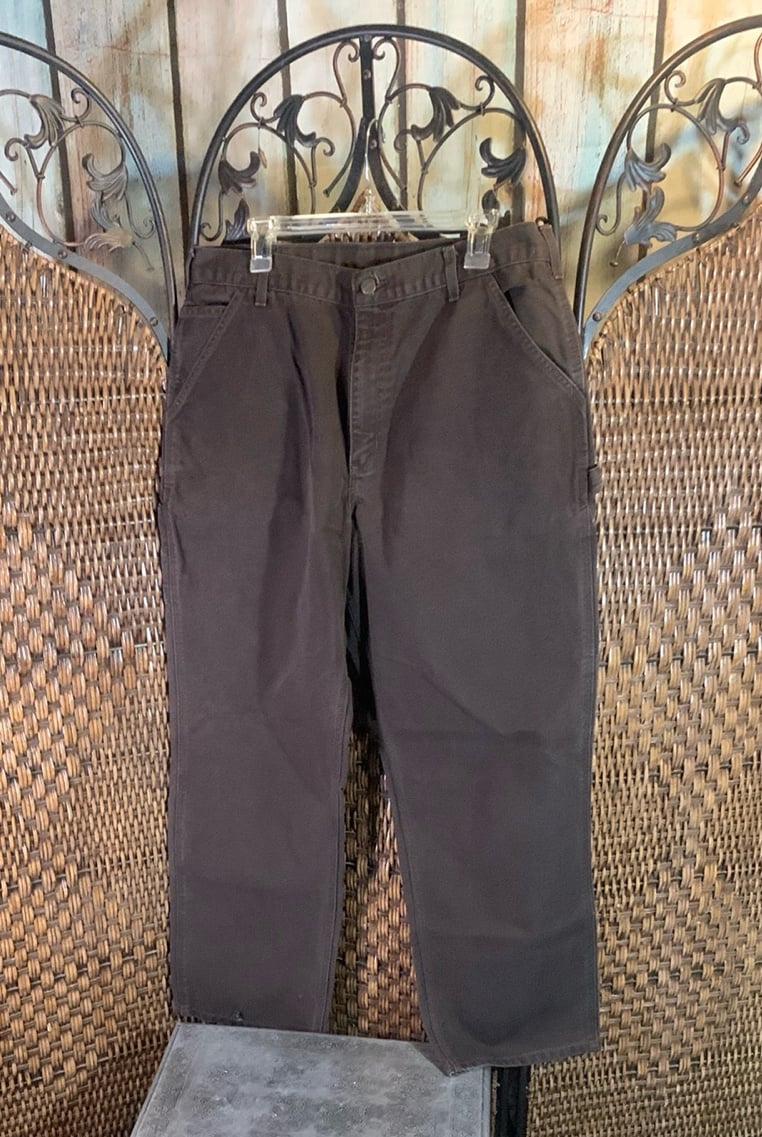 Carhartt brown Work Cargo Pants Size 34x31. In great condition- size tag has bee