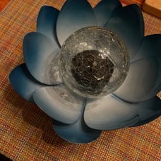 Solar Light Outdoor Garden Decor Lotus Flower Light Crackle Globe Glass Lantern