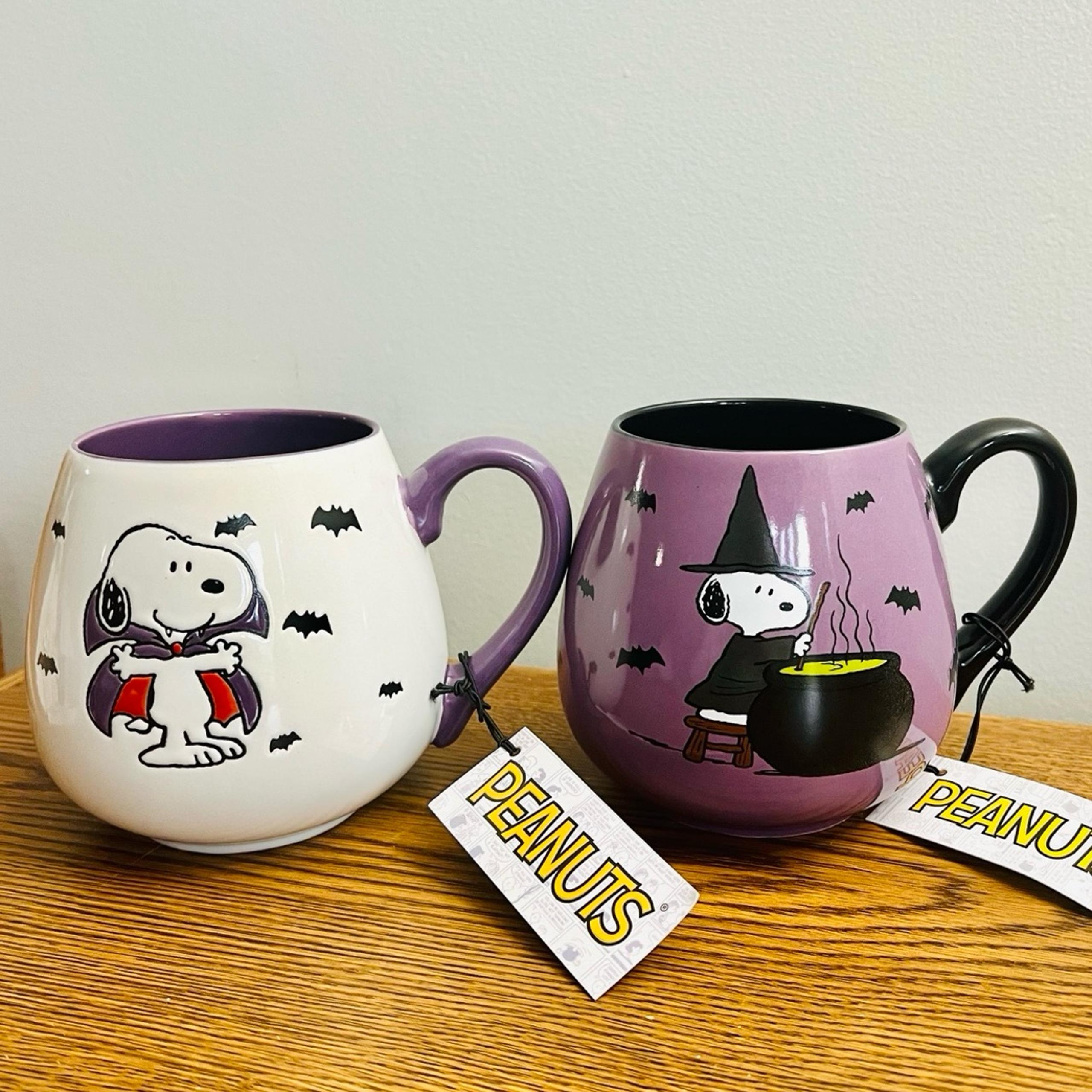 Set of 2 Snoopy Halloween NWT Coffee Tea Mugs Vampires and Witch