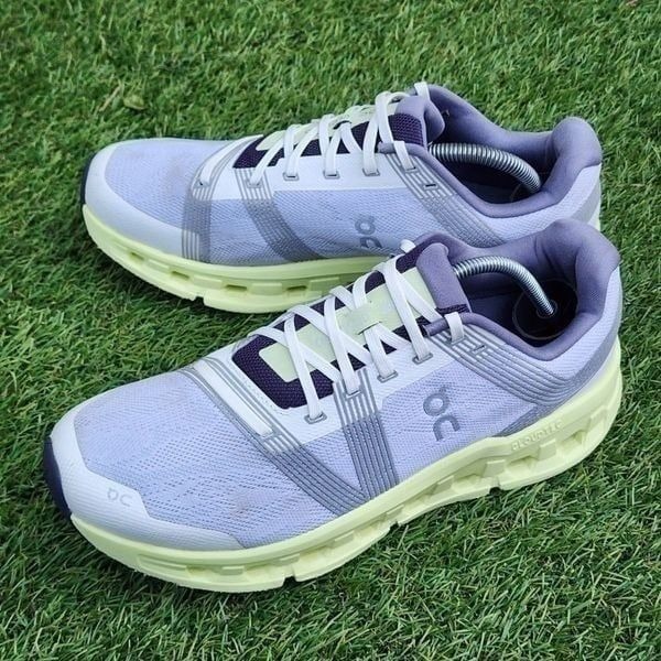 ON CLOUDGO - Womens Athletic Shoes - SIZE 10.5