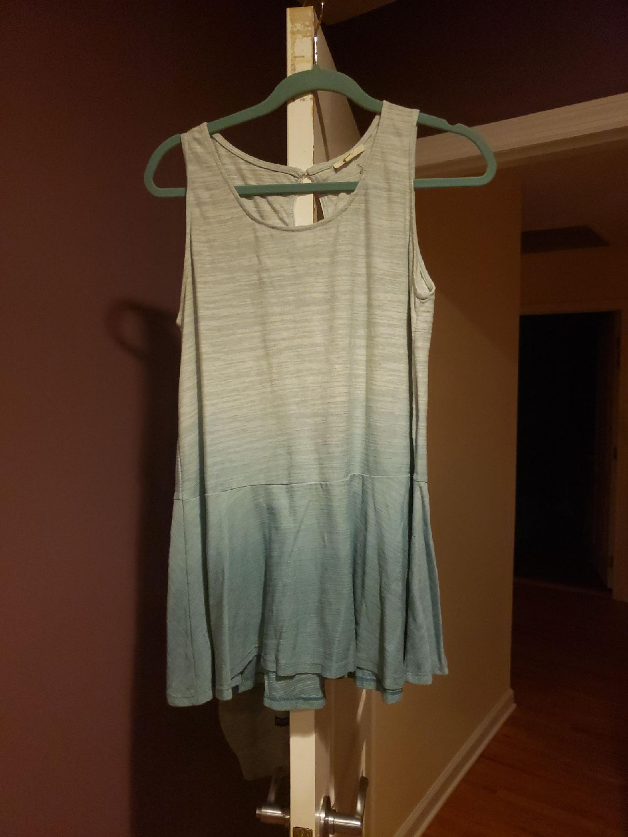 Ombre Tank Top sz M - Mystree