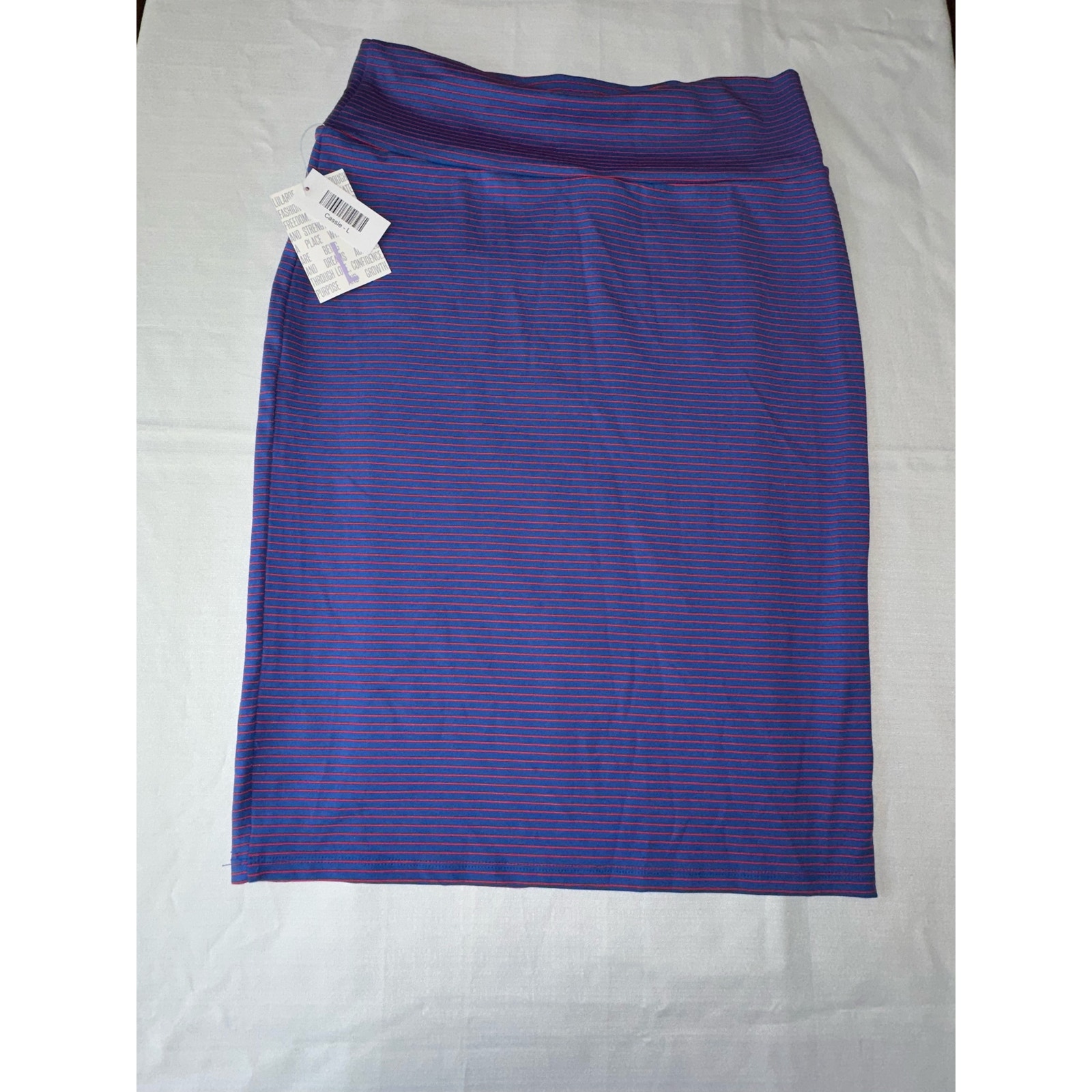 LULA Roe Skirt Brand New with Tags Cassie Large