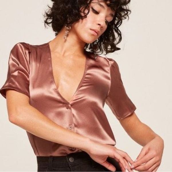 Reformation Womens Silk Short Puff Sleeve Size Smalll Button Blouse Coquette