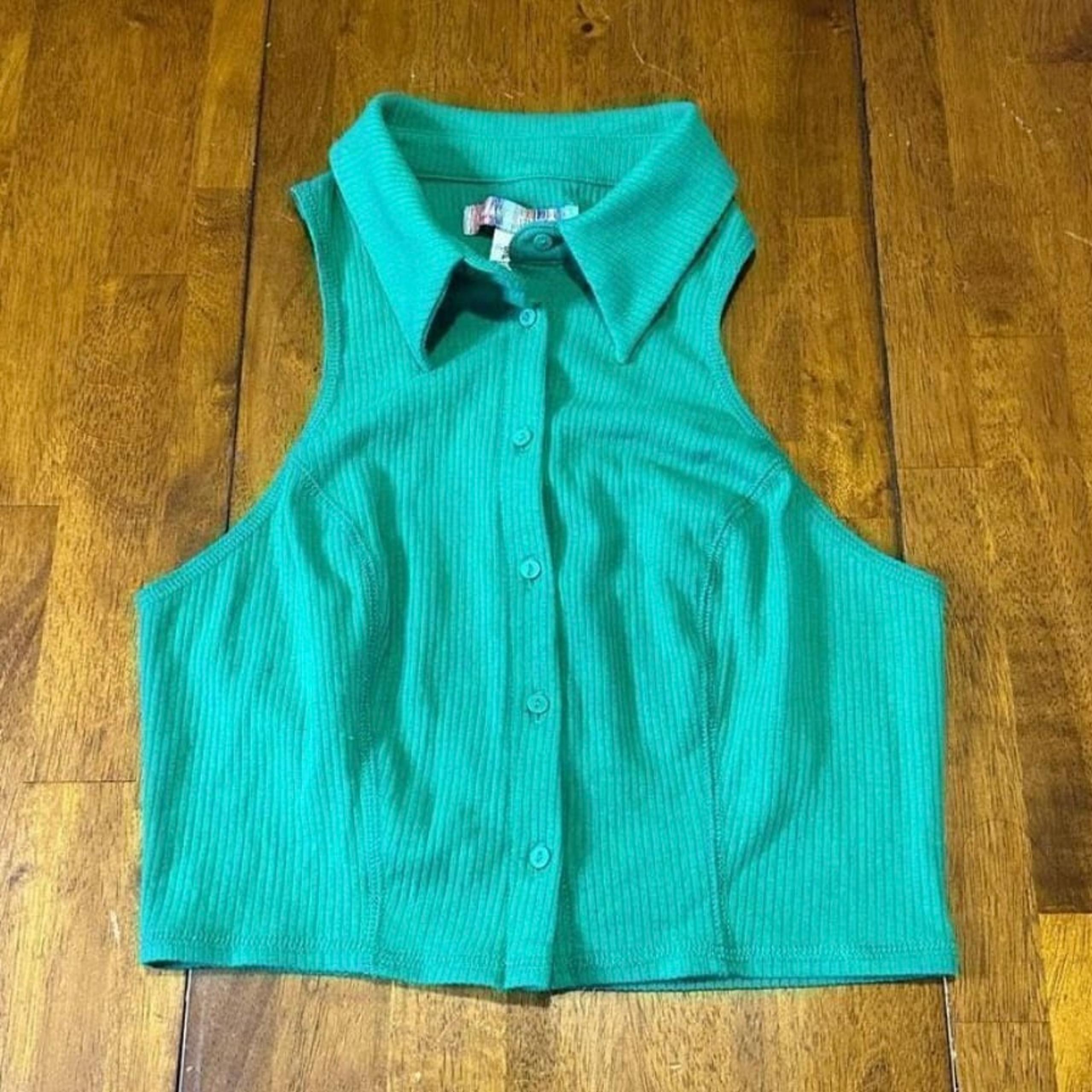 Urban Outfitters Womens Collared button up Tank Top Kelly Green