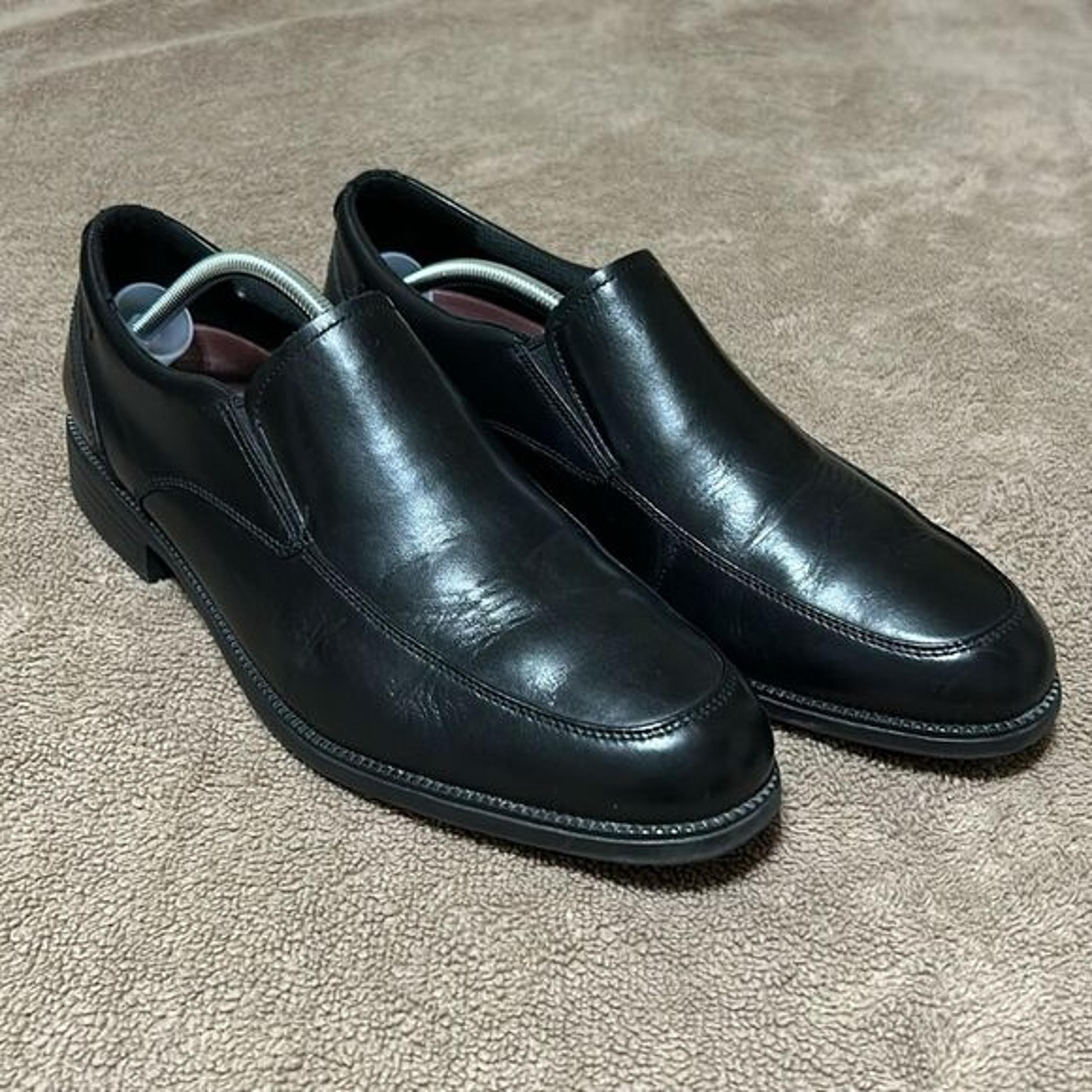Rockport TotalMotion Black Loafers Mens Size 11 Stability and Full Arch Support