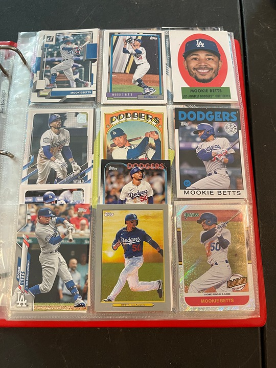 Lot of 20 Different MOOKIE BETTS Dodgers Baseball Cards
