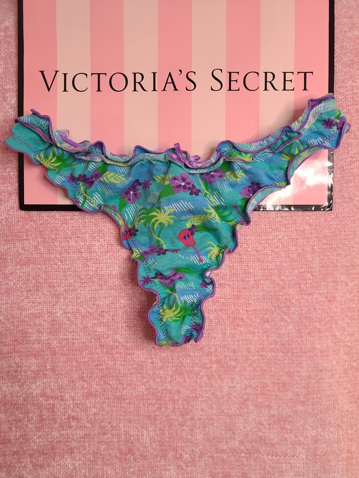 Y2K Victoria's Secret Tropical Cotton Ruffle Thong Size M