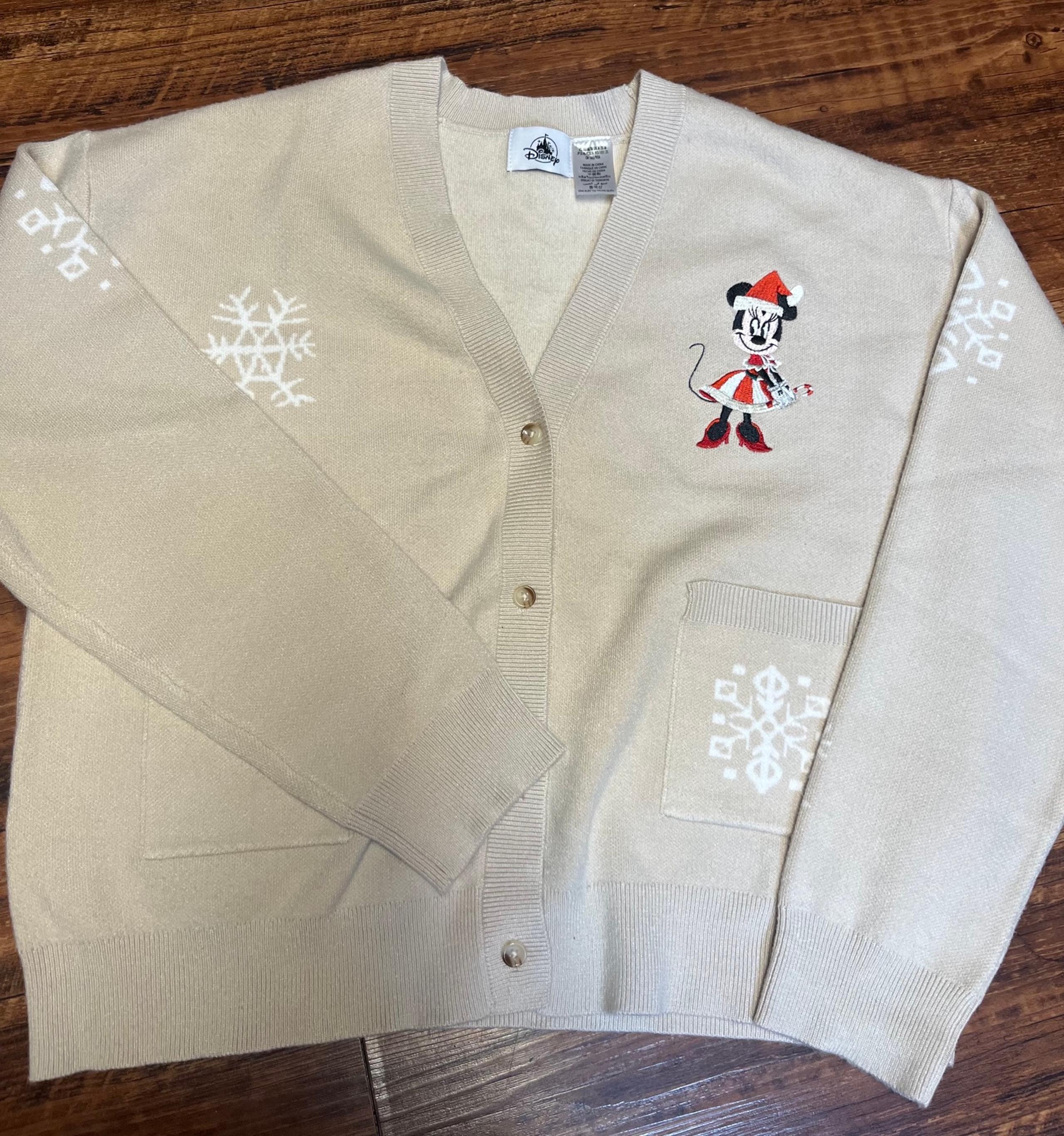 Disney Parks Christmas Sweater Womens M Beige Minnie Mouse Cardigan Snowflake