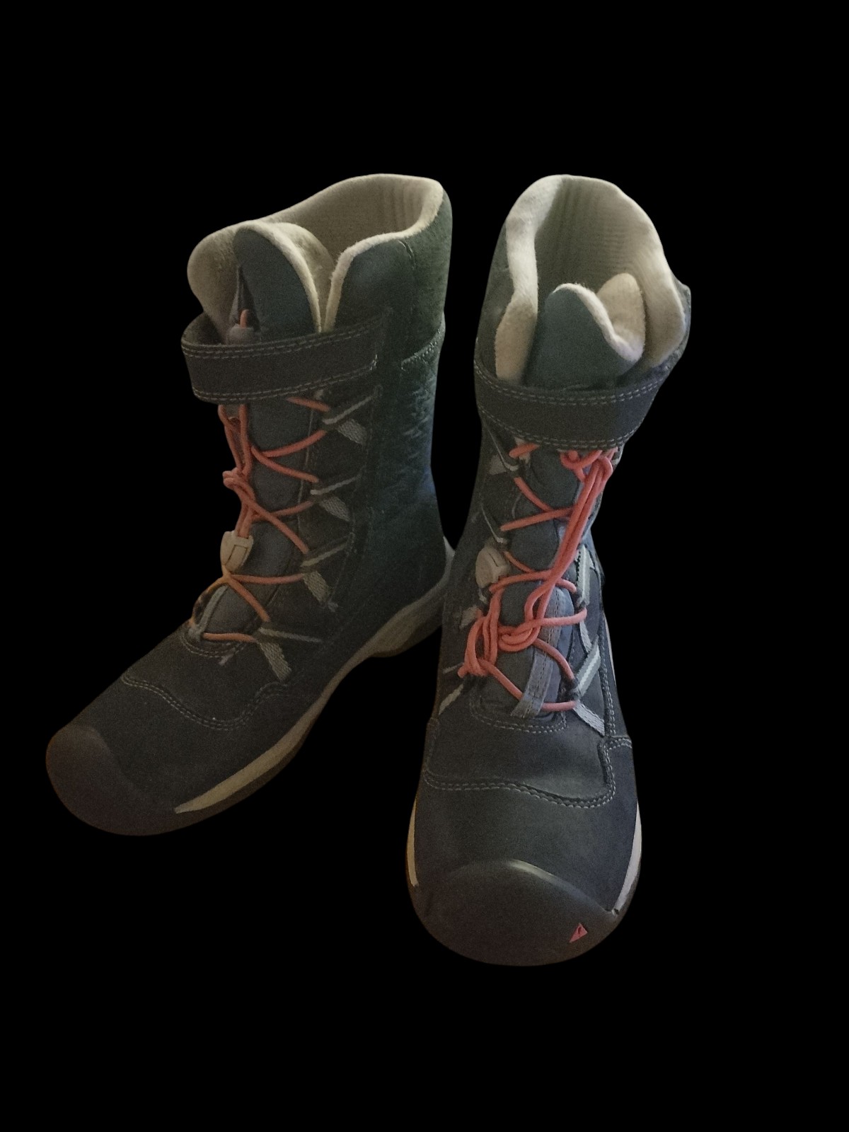 KEEN Waterproof, insulated, kids winter boots