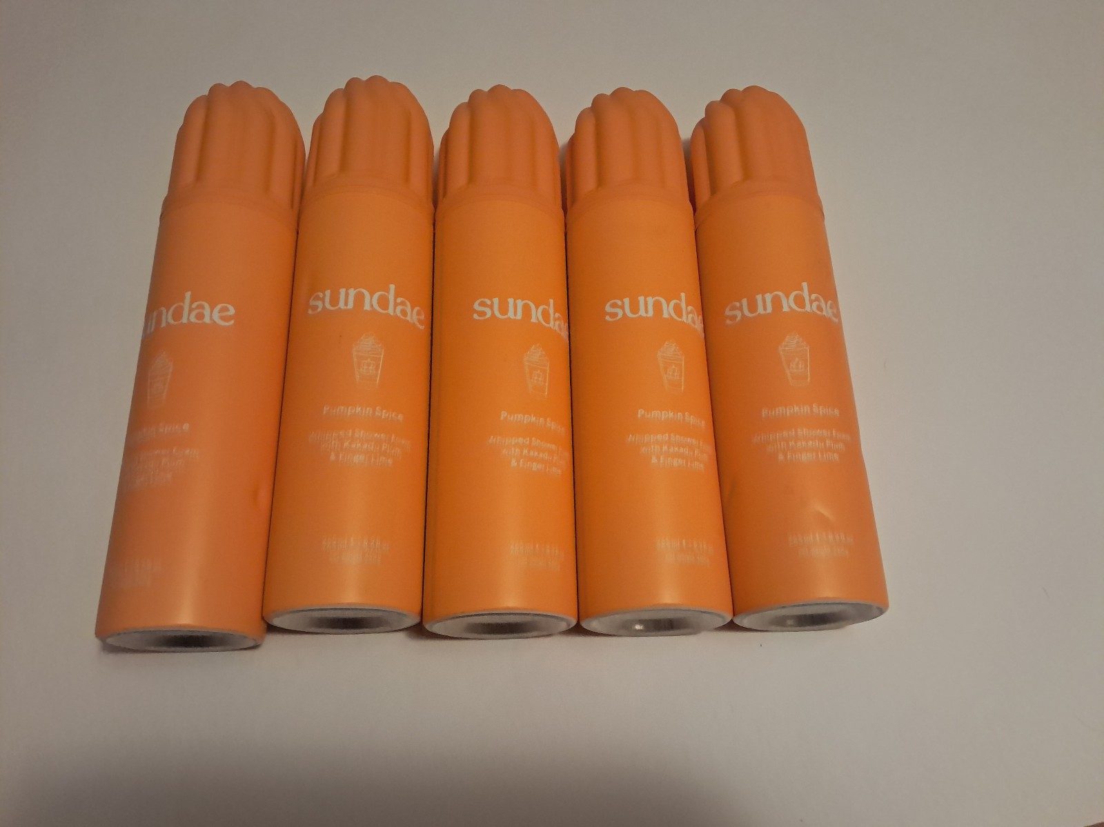 Limited Edition Sundae Pumpkin Spice Whipped Shower Foam 8.9oz bundle of 5 New
