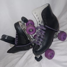 Skates