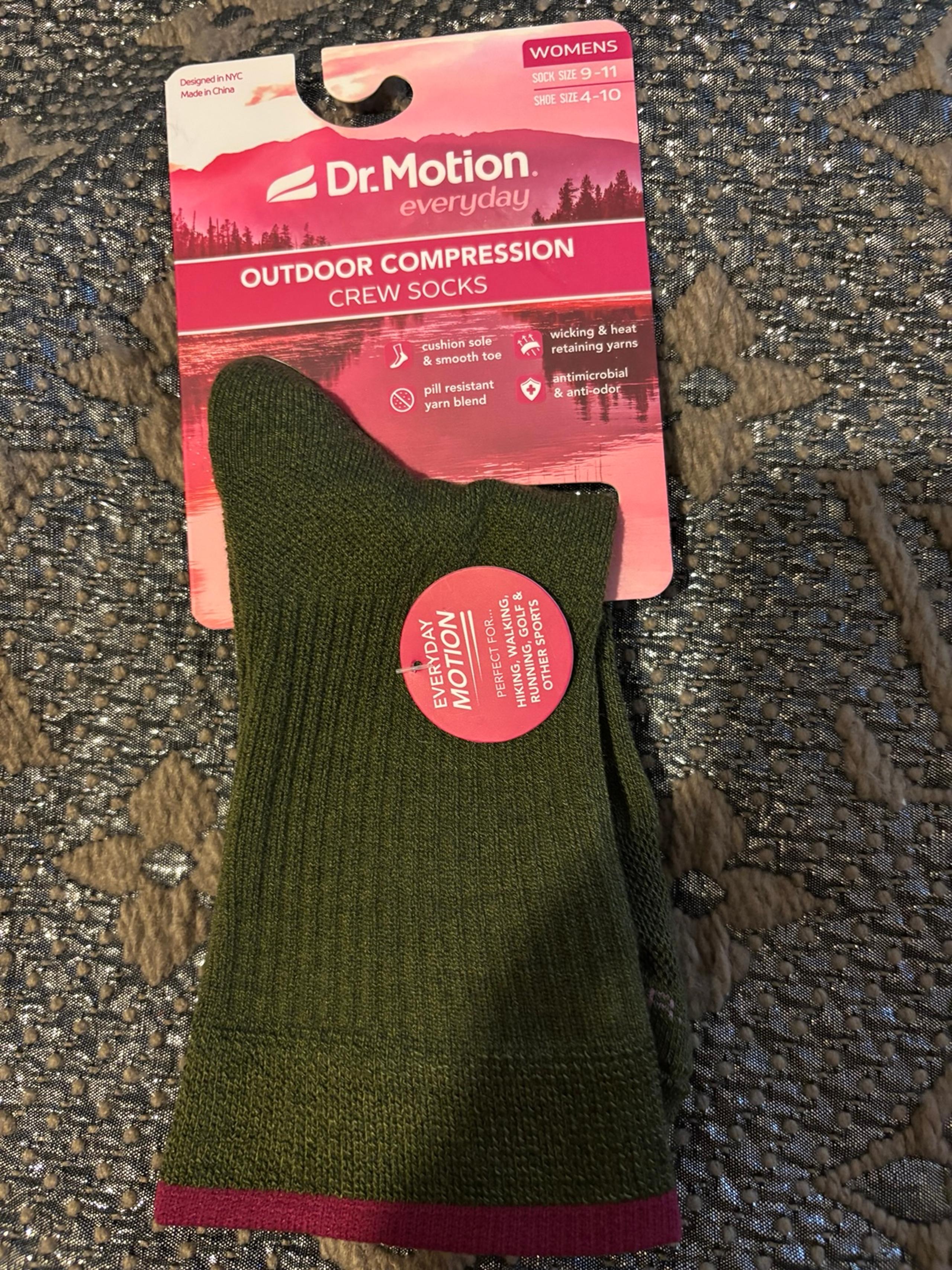 DR. MOTION SOLID MEDIUM WEIGHT COMPRESSION OUTDOOR MEDIUM WEIGHT CREW FOR WOMEN