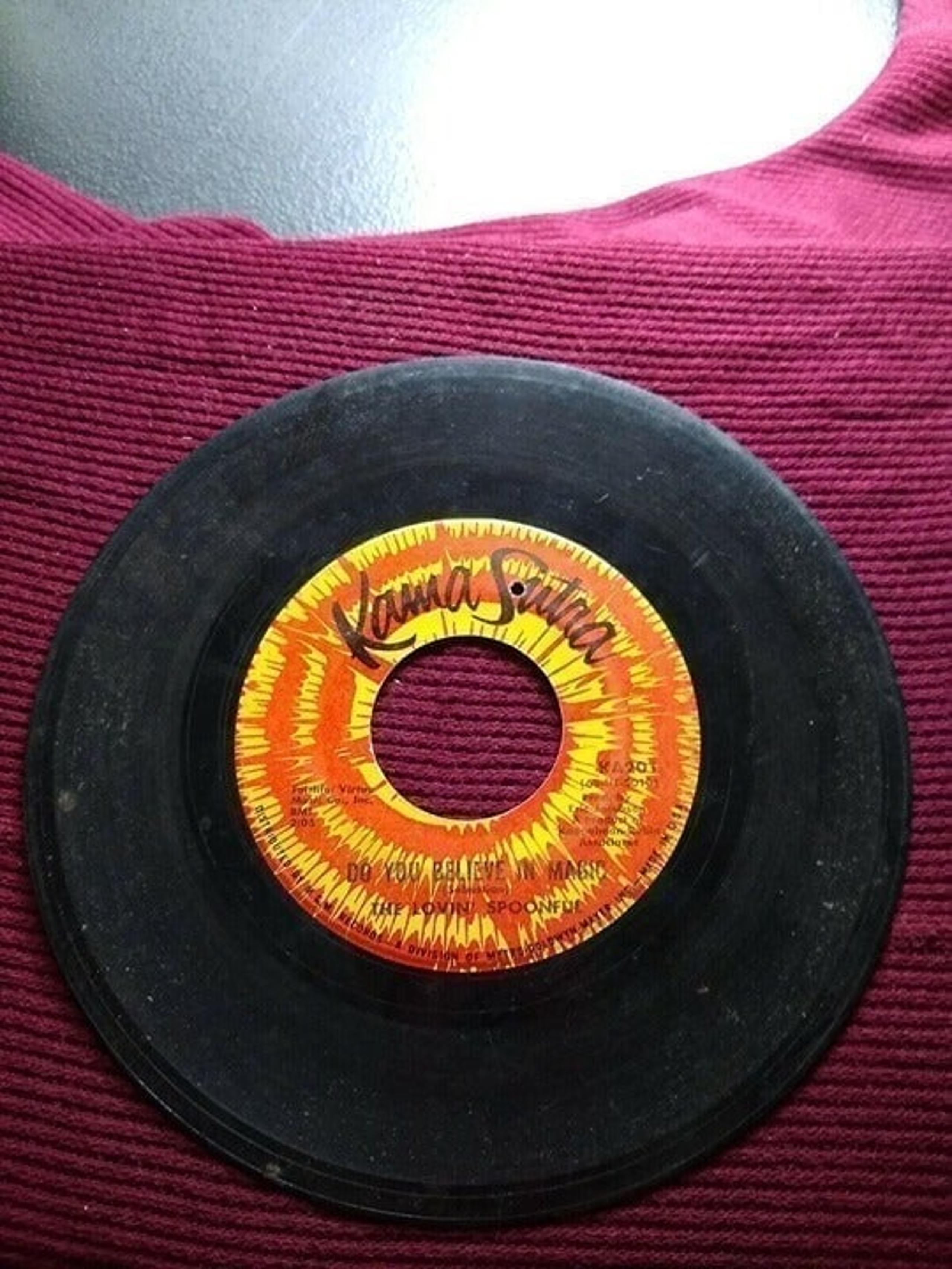 D-1045 The Lovin' Spoonful - Do You Believe In Magic - KA201