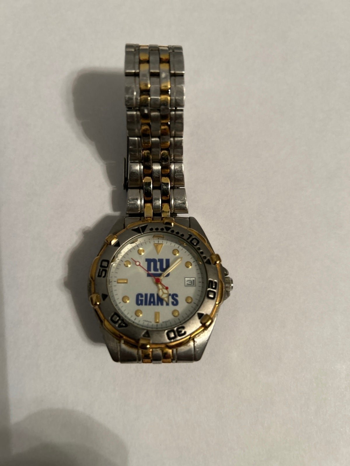 Giants Watch