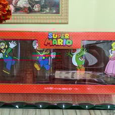 Official Nintendo Mario Pint Glass Set