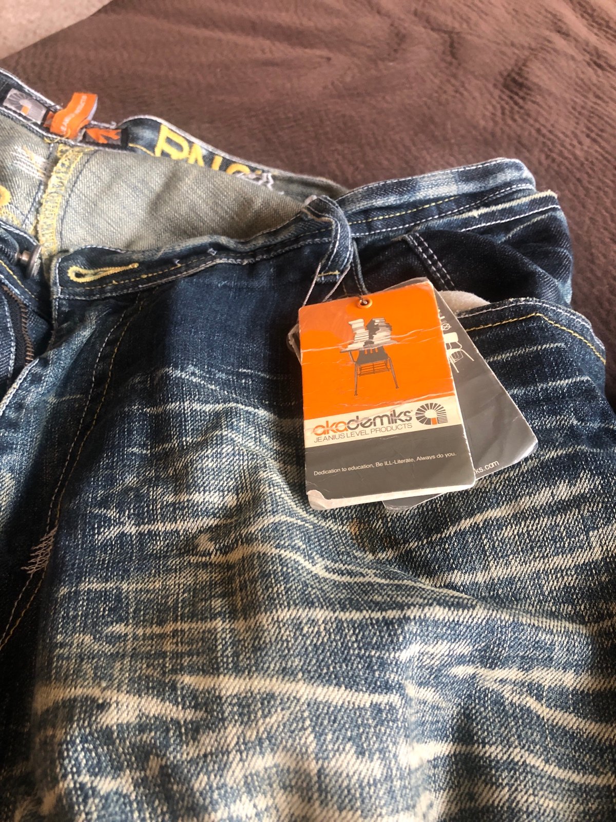 jeans