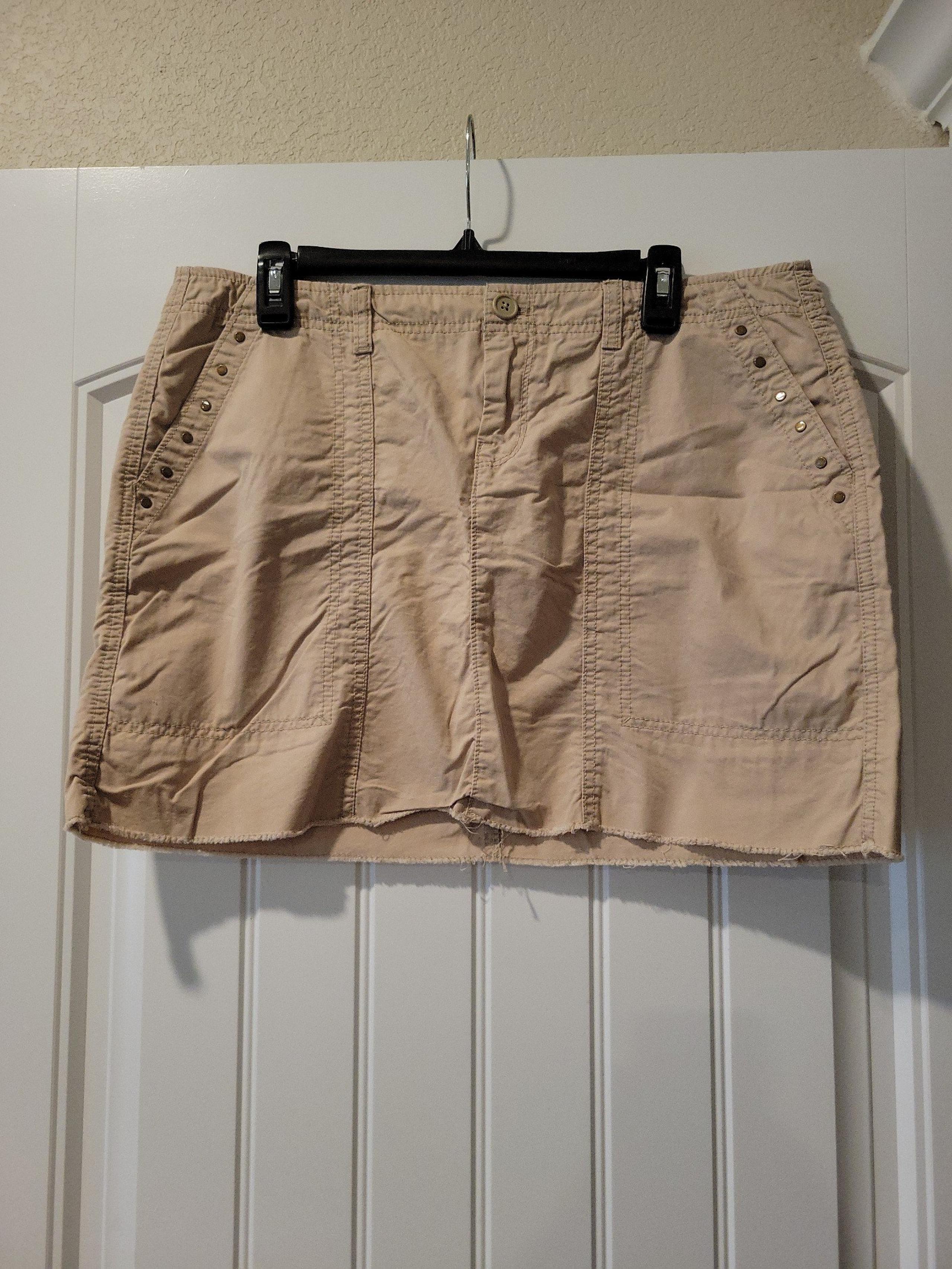 Khaki mini skirt 14