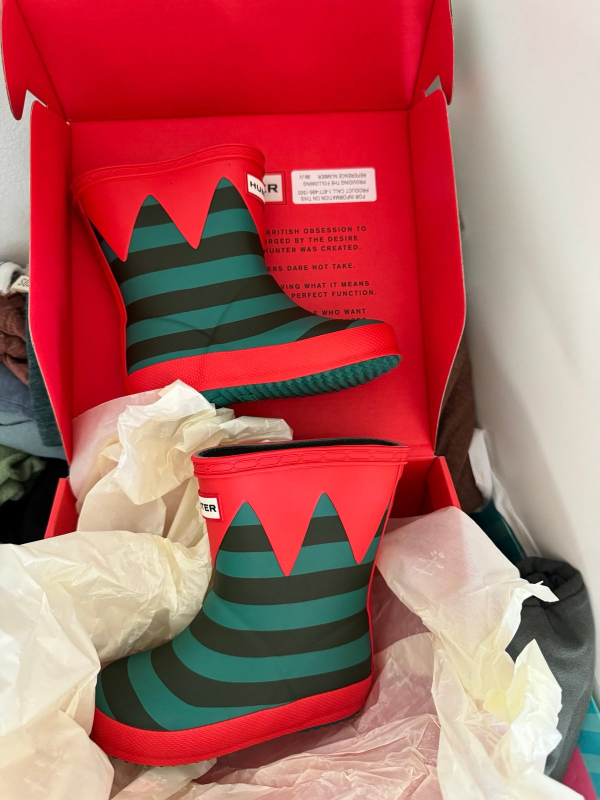 Hunter elf boots 6c/7c