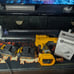 Rualion Cordless Caulking Gun 20V Electric Charger 2X2.0Ah Li-Battery MOD 8505
