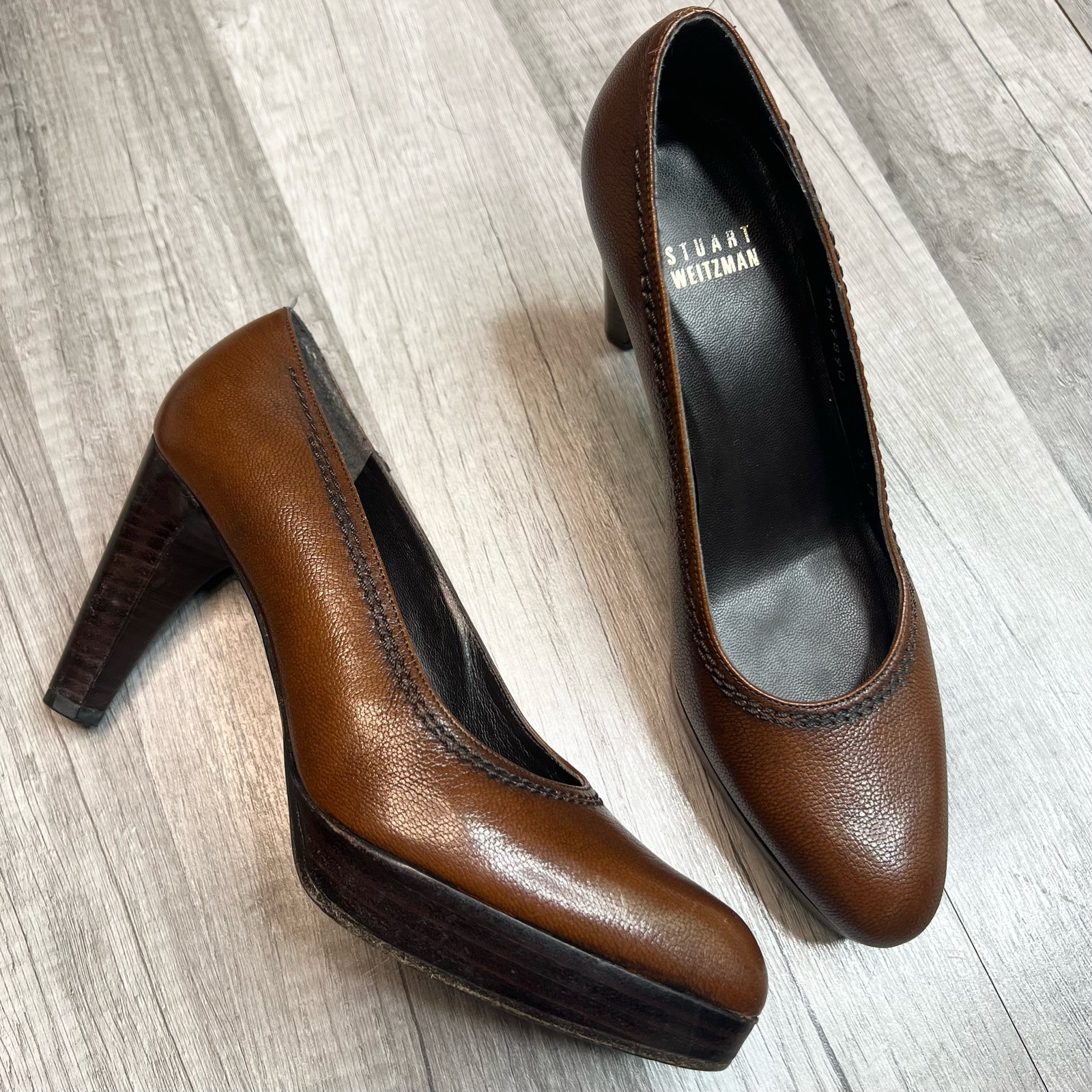 Stuart Weitzman Brown Leather Classic Pumps Size 5 1/2