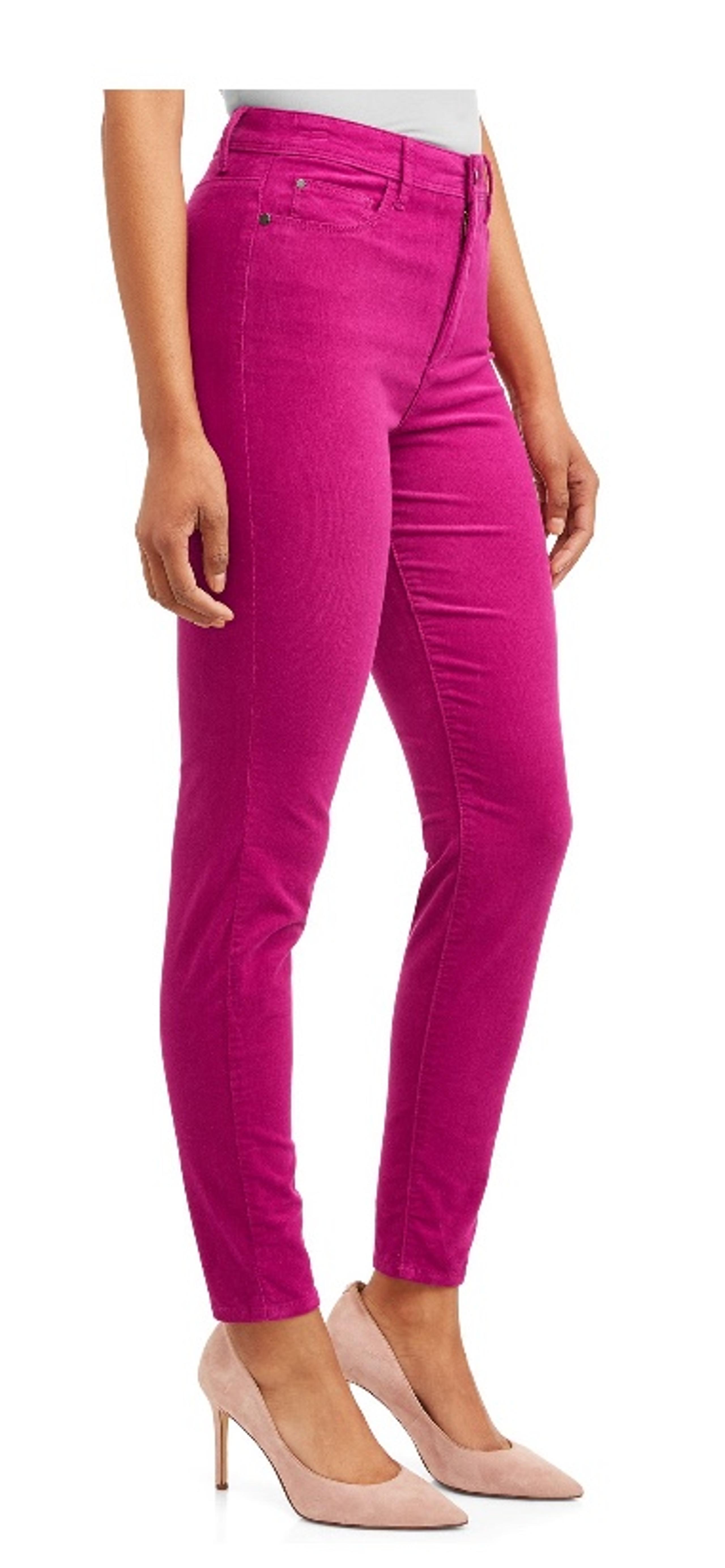 Time and Tru Women's High Rise Sculpted Corduroy Jeggings
