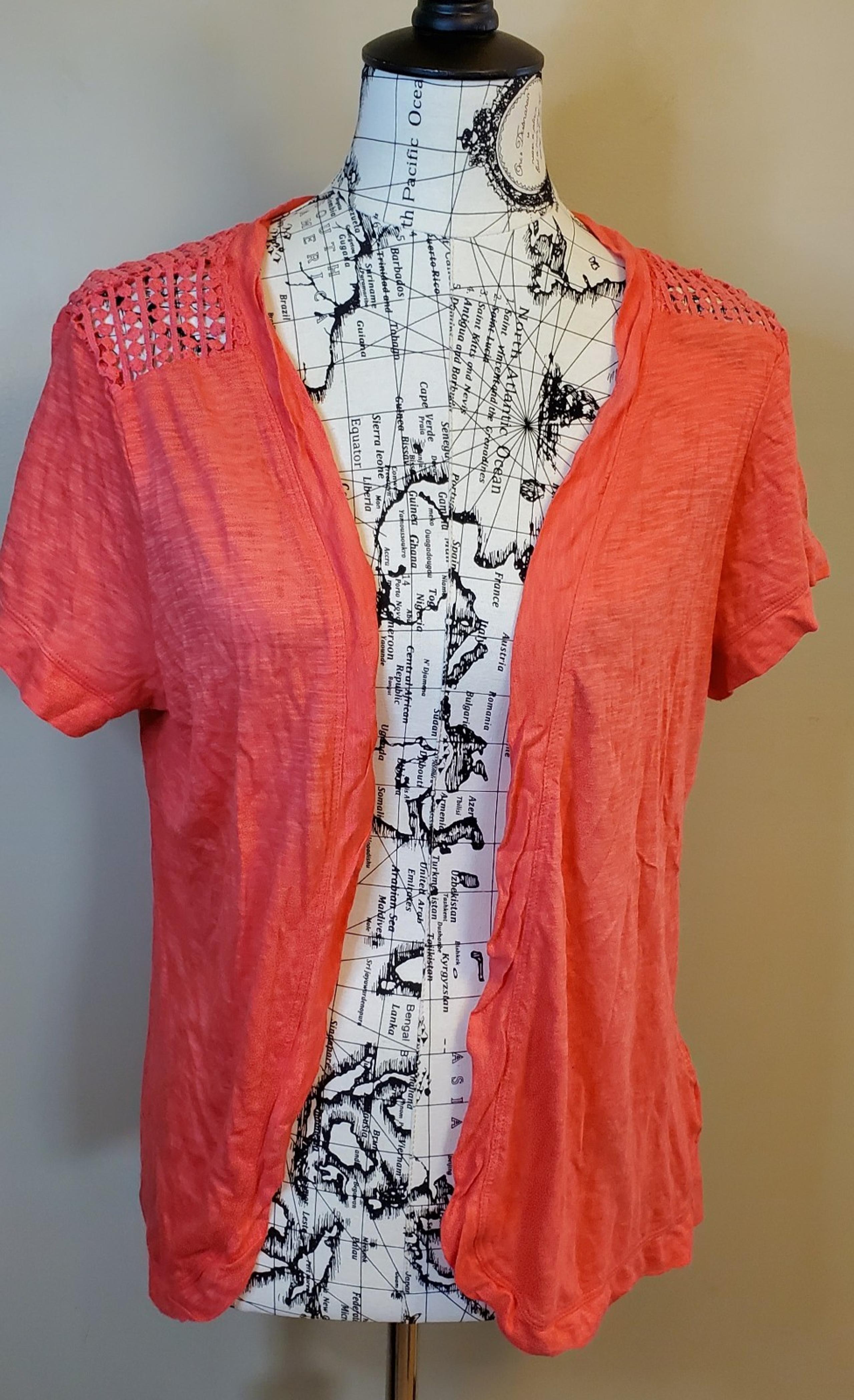Maurices Women’s Large Open Front Cardigan Blouse Coral Pink Lace Back Lightweig