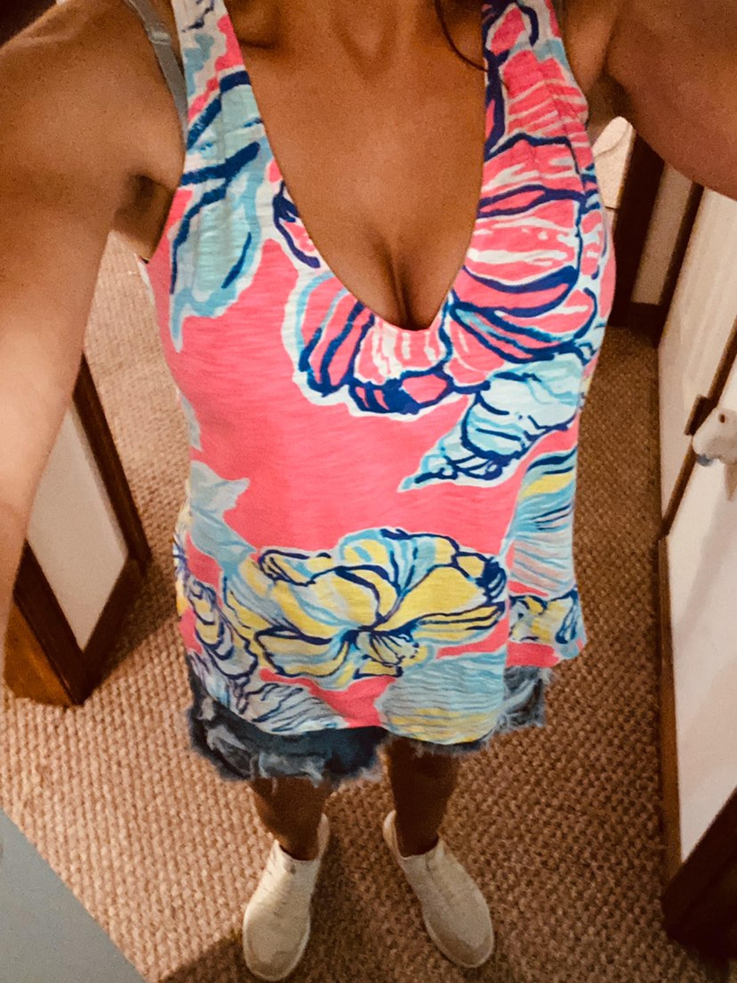 Lily xs shirt