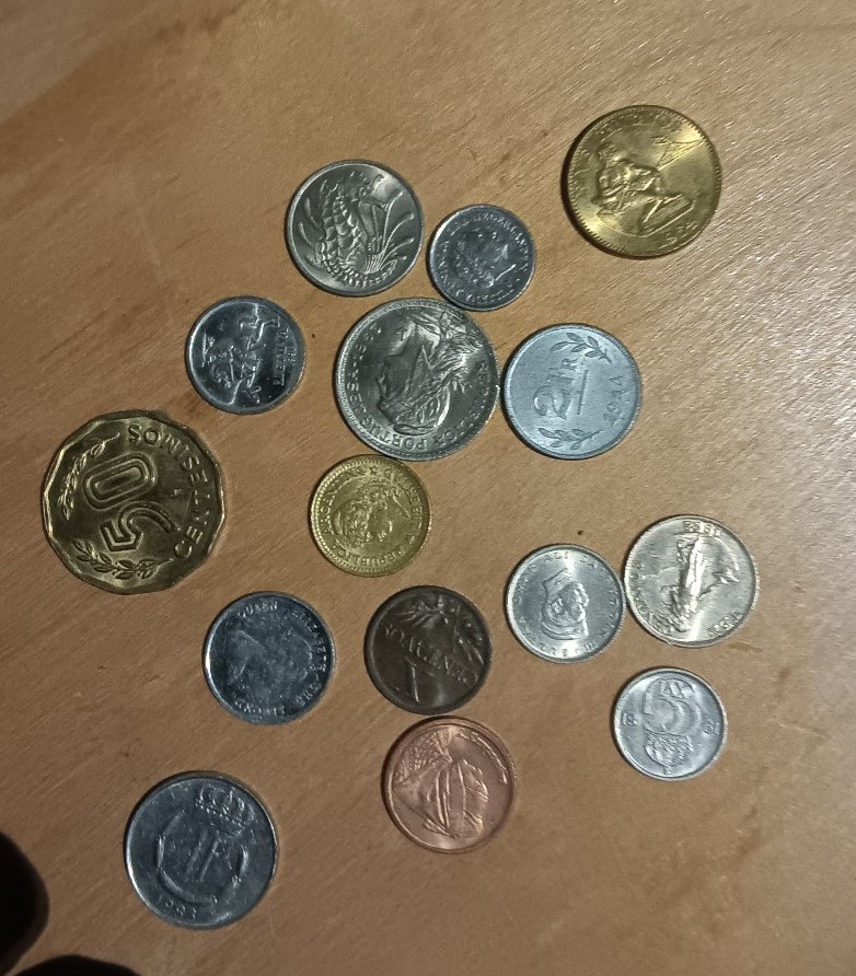 Coin Fifteen Foreign Currency Coins Variety 1900s