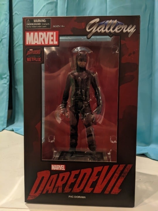 Daredevil Gallery statue