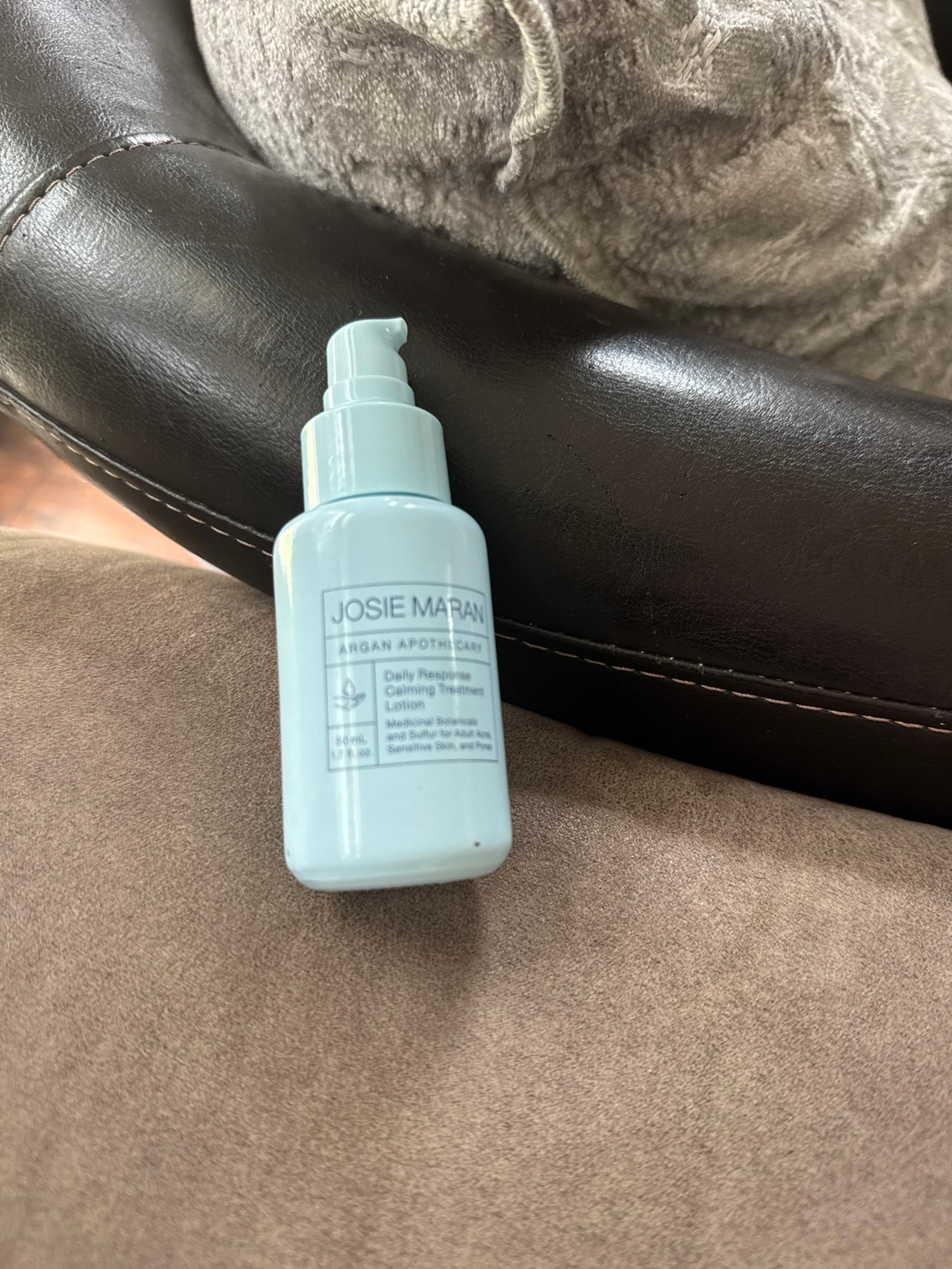 Josie Maran Argan Apothecary Daily Response Calming Treatment Lotion 1.7oz NEW