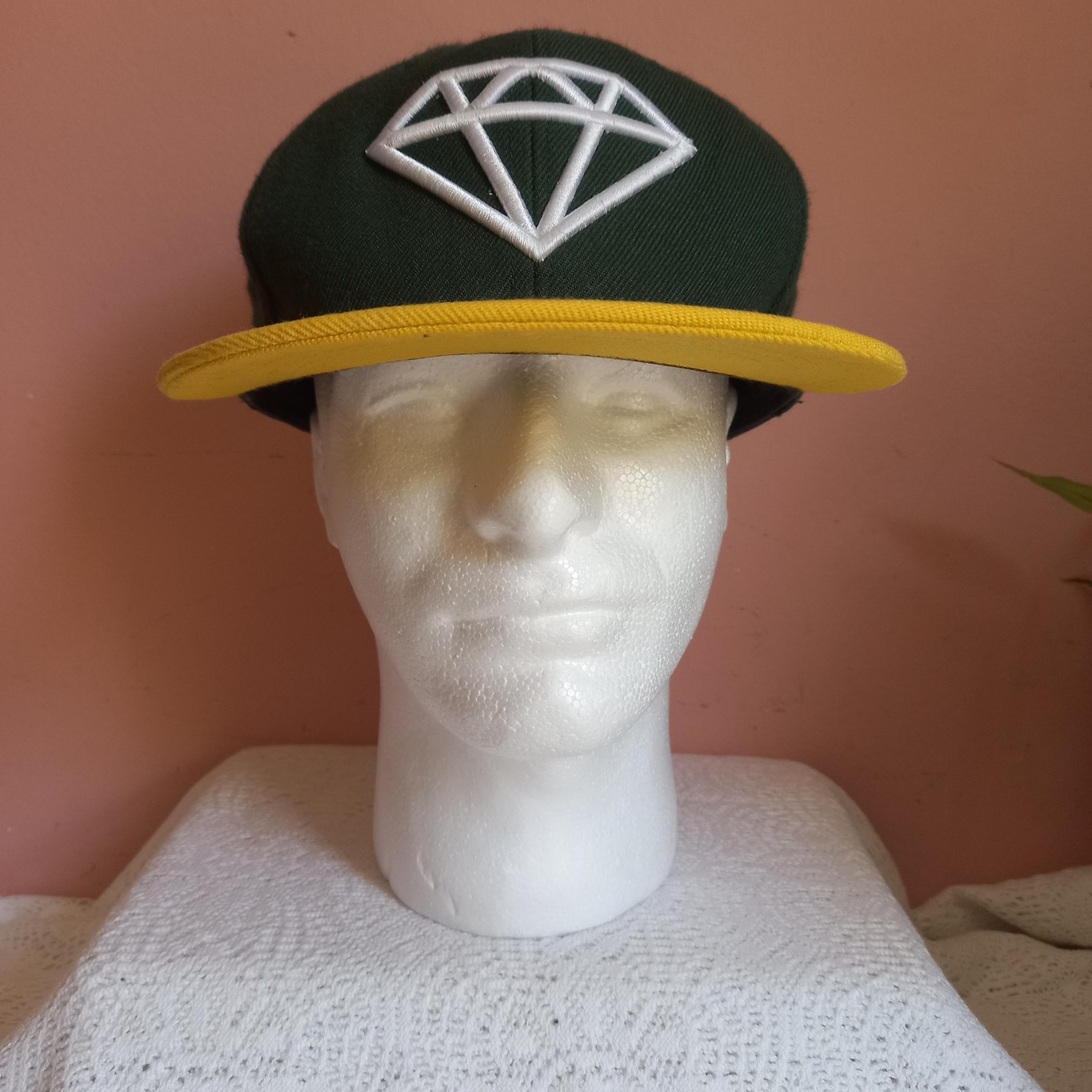 Diamond Supply Co Fitted Green Yellow Hat Cap Size 7 3/8