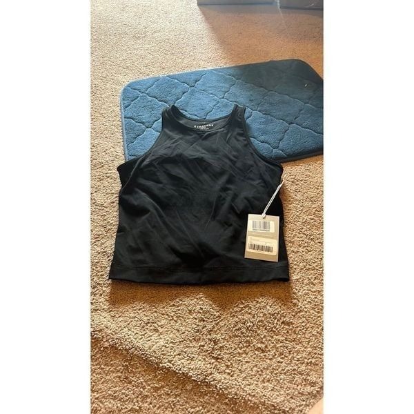 NWT Everlane perform tank top small
