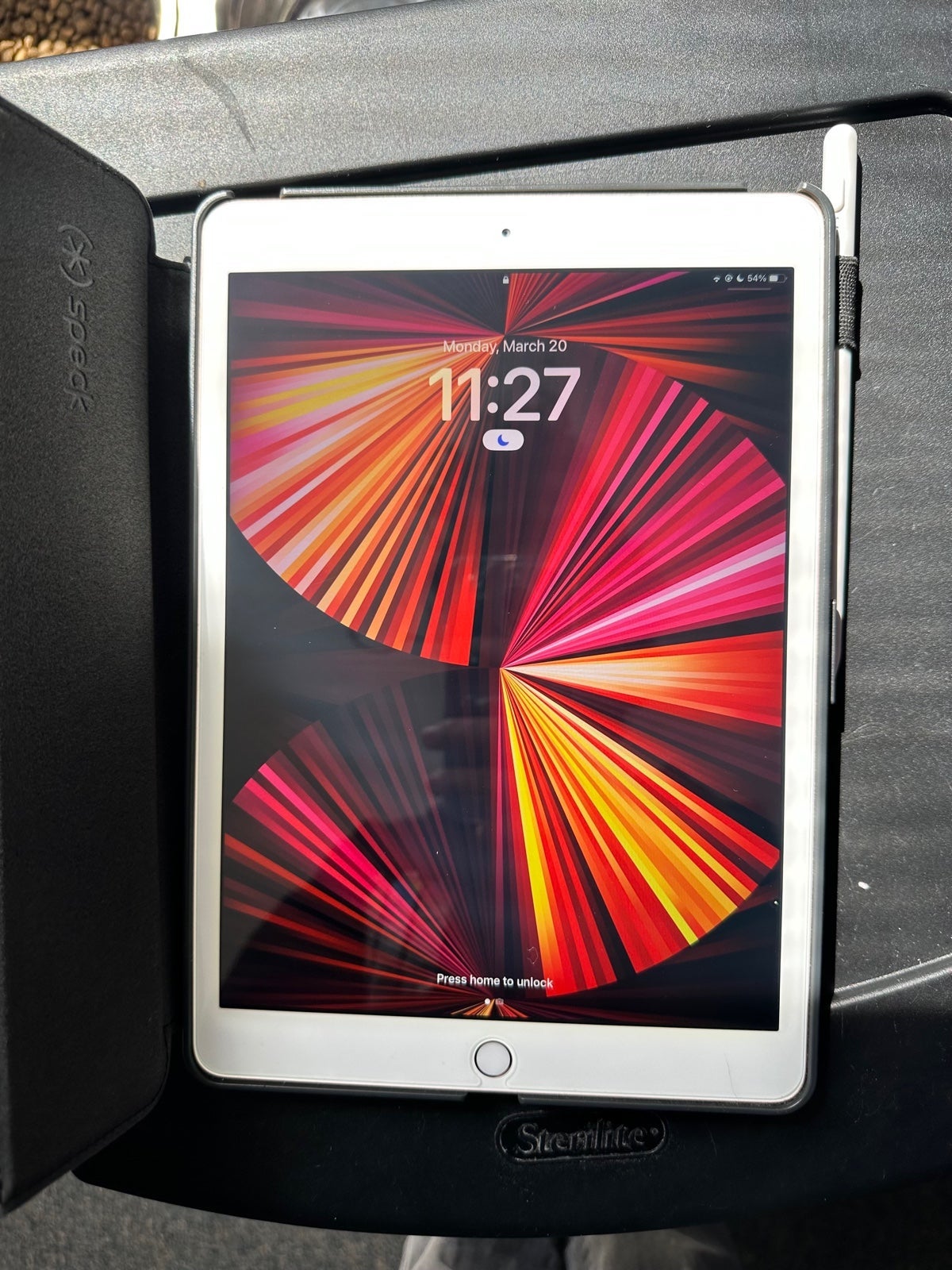 Apple iPad 8th Generation Wifi in Rose Gold