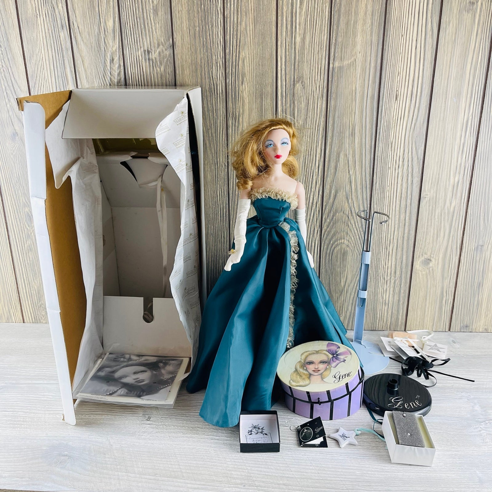Ashton Drake GENE MARSHALL DESTINY DOLL Blonde 1998 Mel Odom with accessories