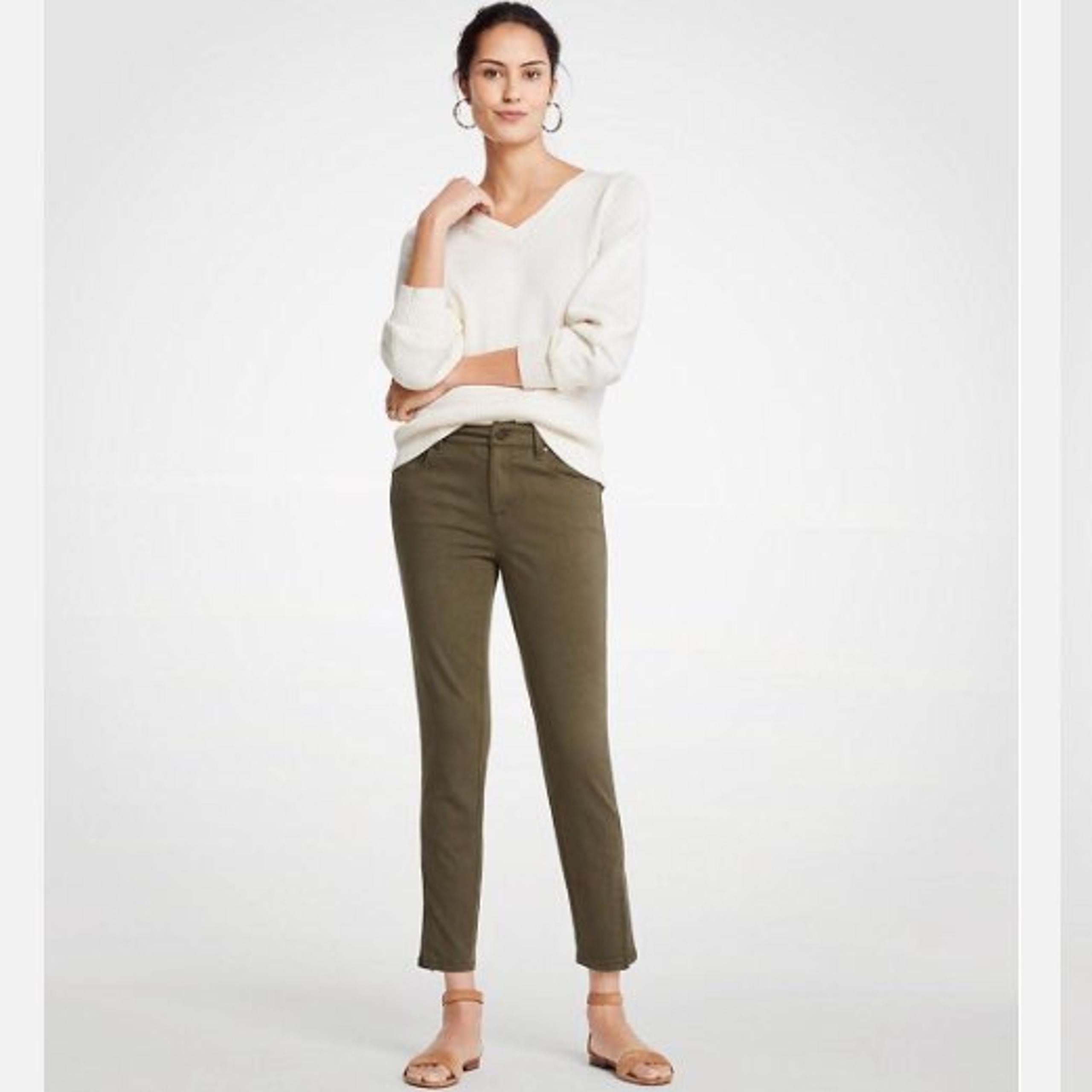 Ann Taylor Skinny Crop Jeans Ankle Zip