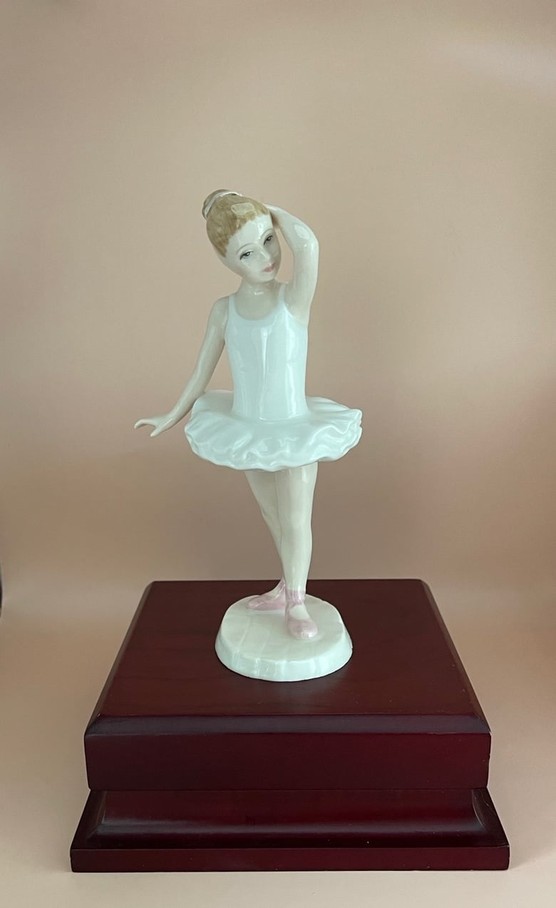 Vintage Royal Doulton “Little Ballerina” HN 3395 - Retired
