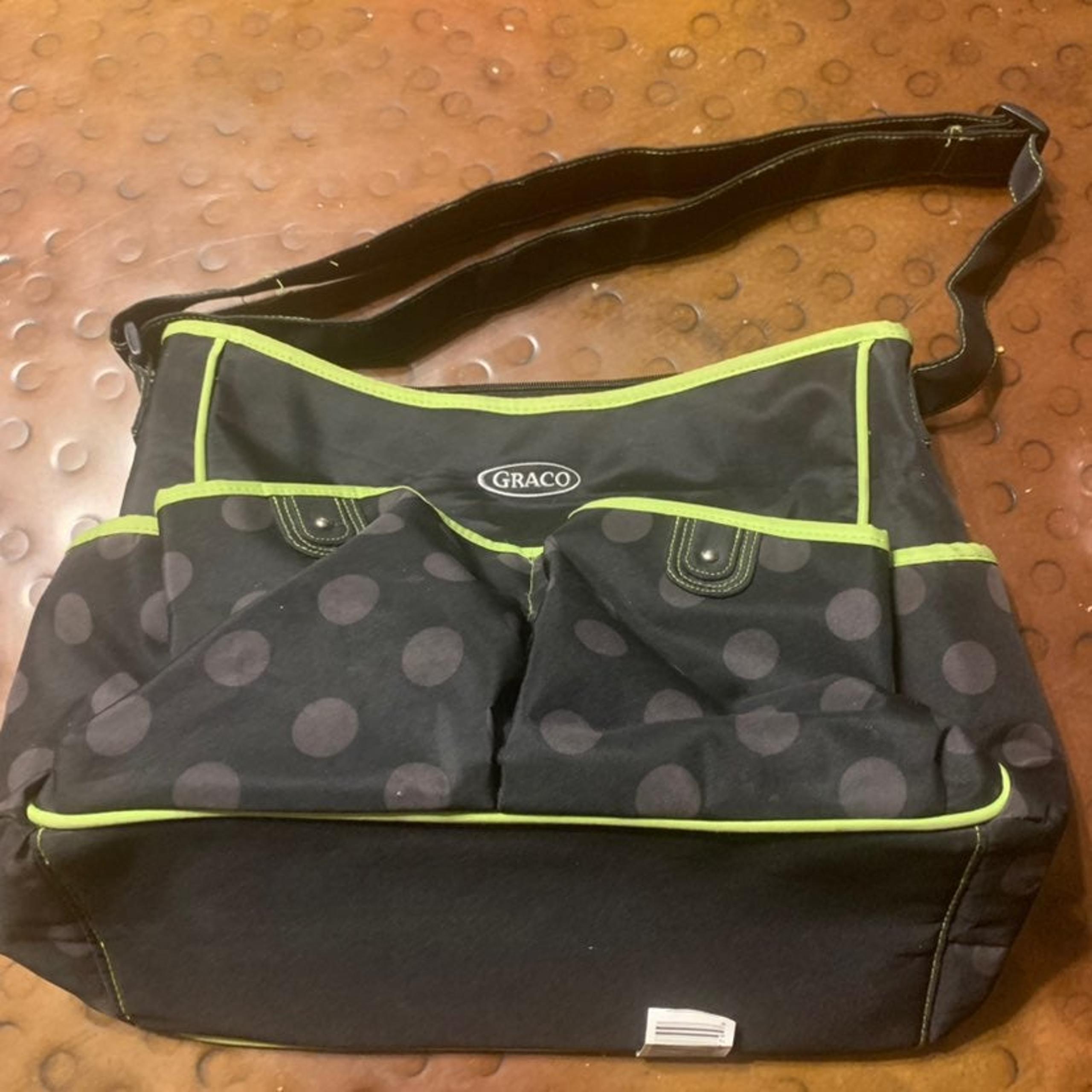 Graco diaper baby bag Black Green