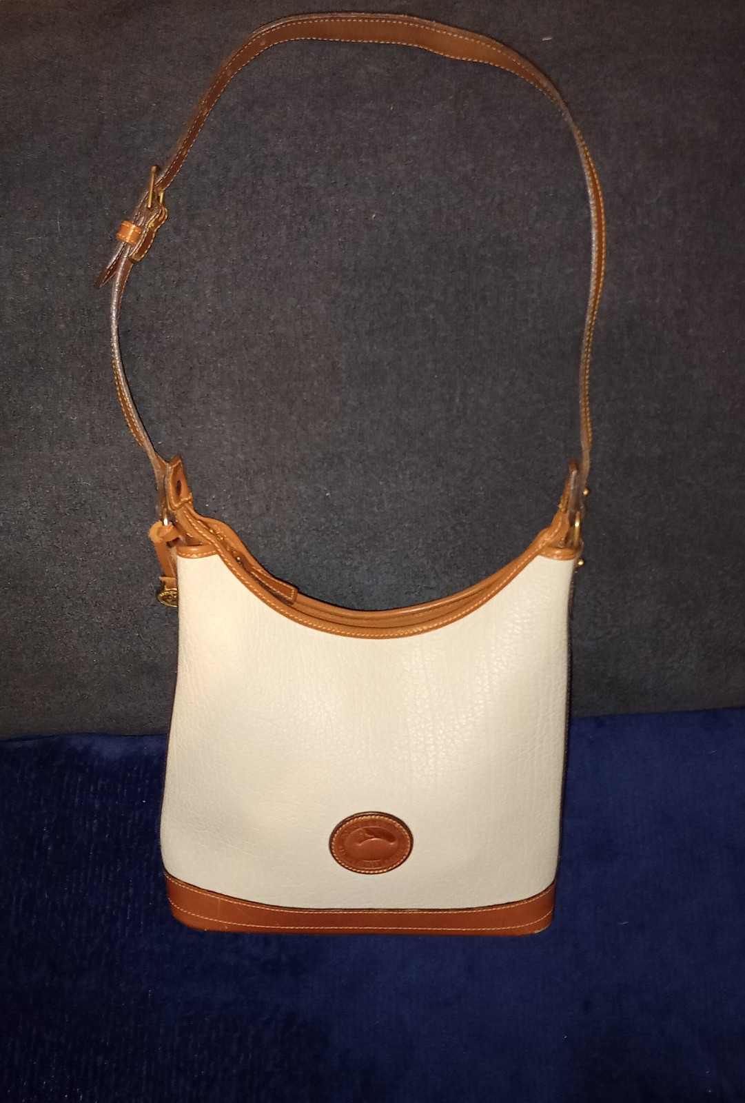 Dooney Bourke & Bourke Vintage Cream Leather Hobo Bag