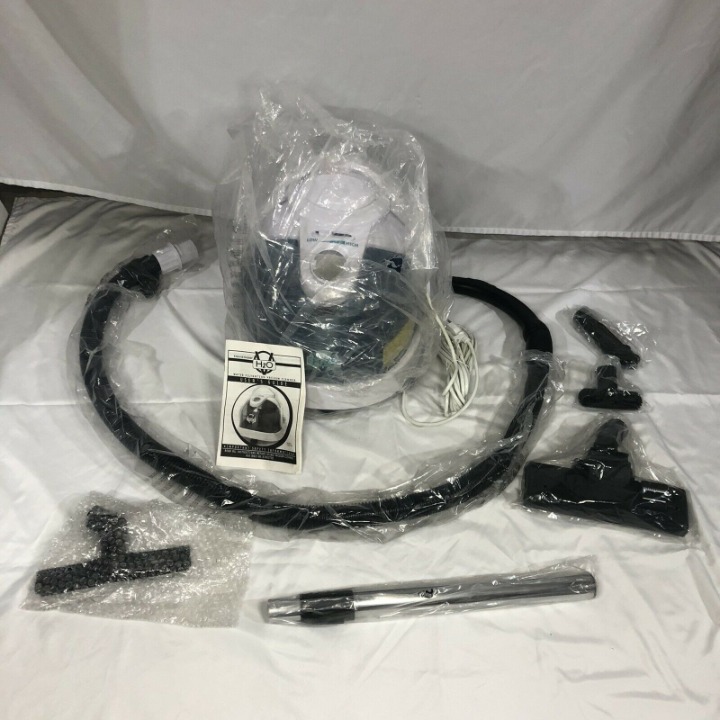 THANE Housewares SA861-80 H2O water filtration vacuum cleaner Wet/Dry - new