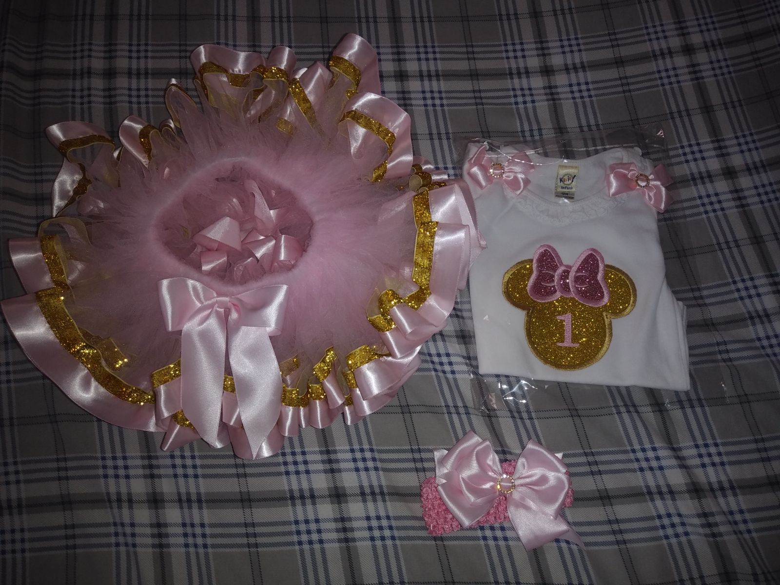 Pink and Gold Minnie Mouse 1st birthday
