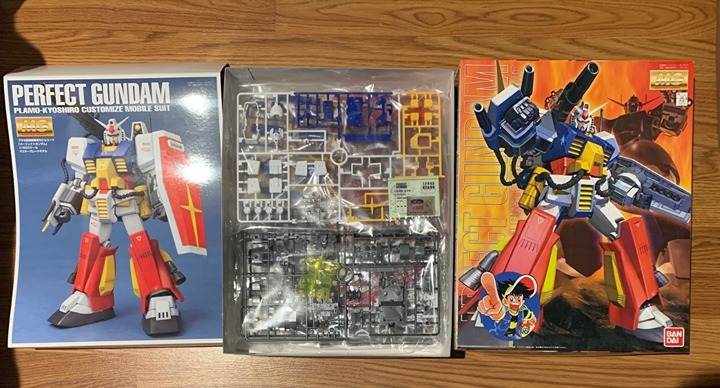 BANDAI MG 1/100 PF-78-1 PERFECT GUNDAM Plamo Kyoshiro, Transformers Robot