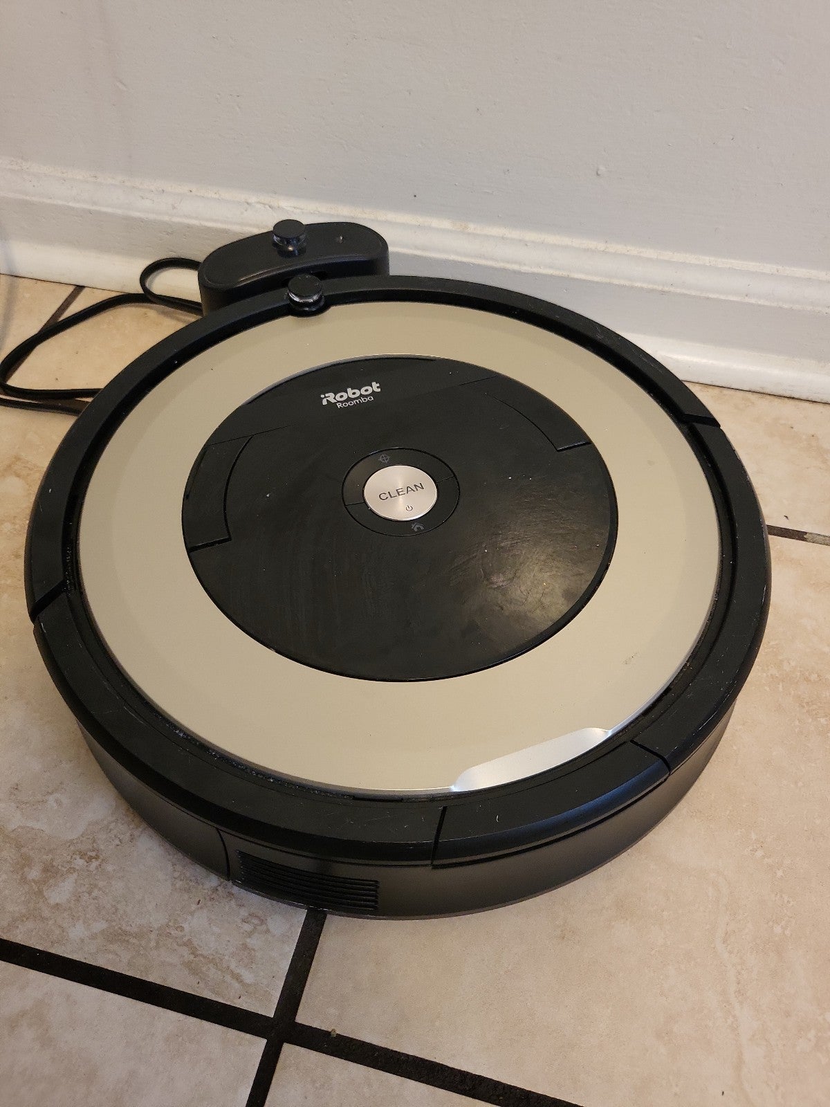 iRobot Roomba 690
