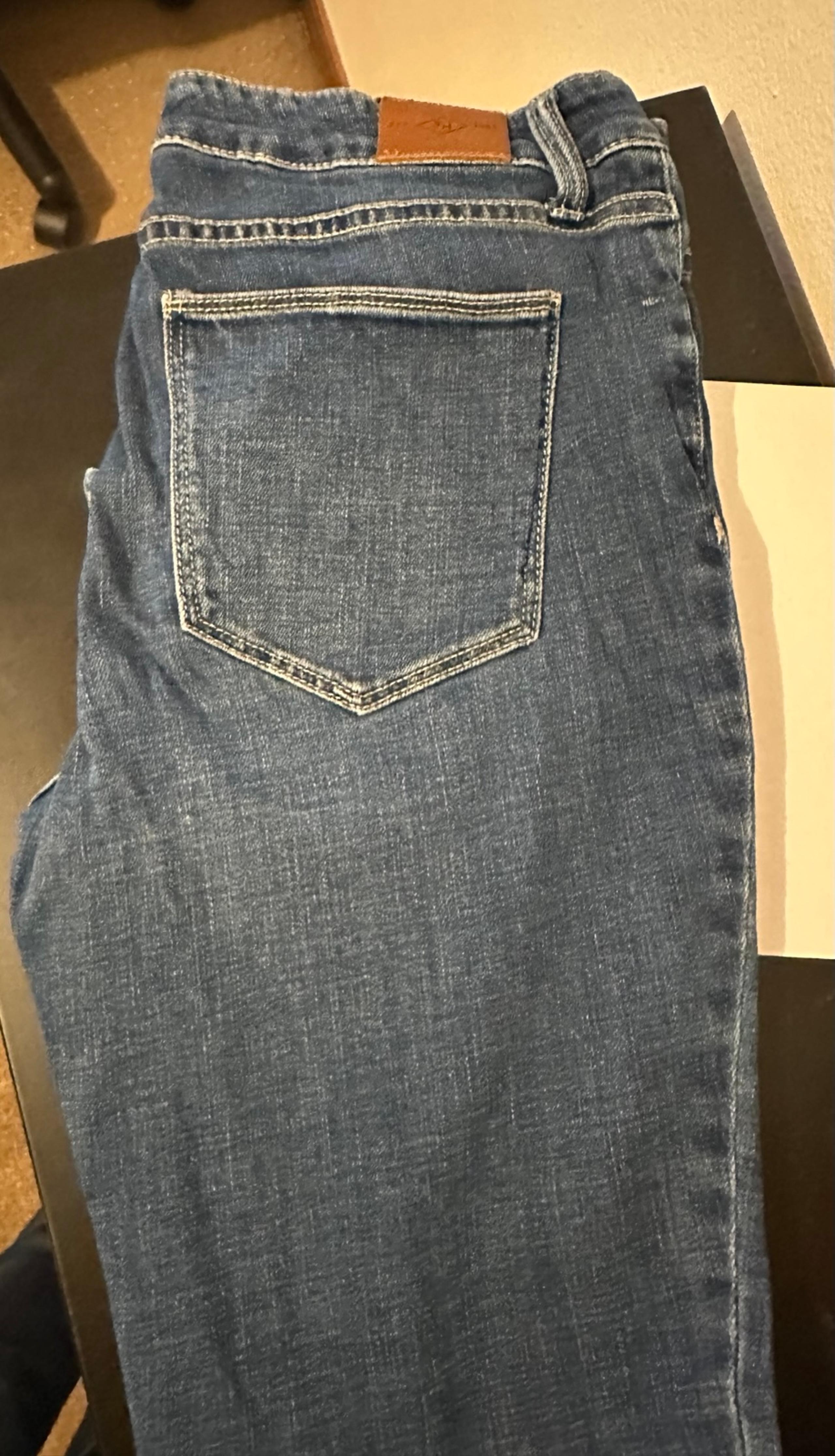 Tommy Hilfiger jeans, women’s size 6