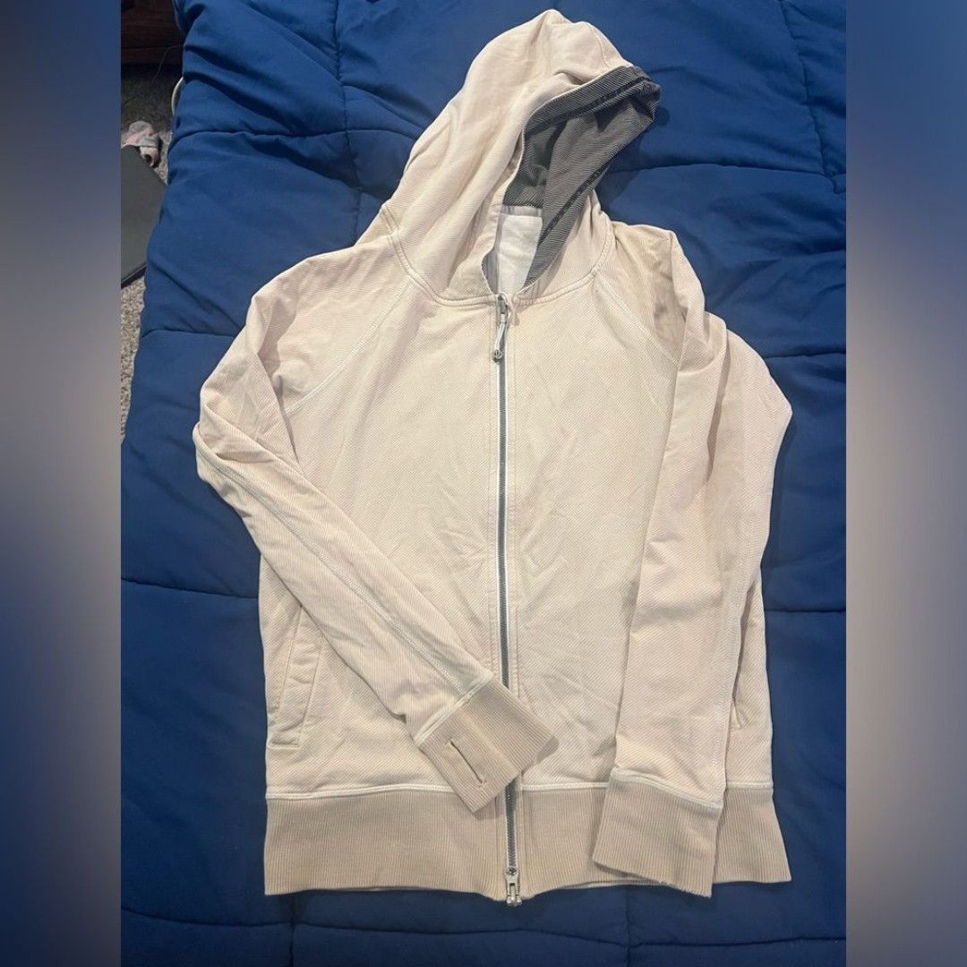 Lululemon Rollin' With My Omies Hoodie size 4