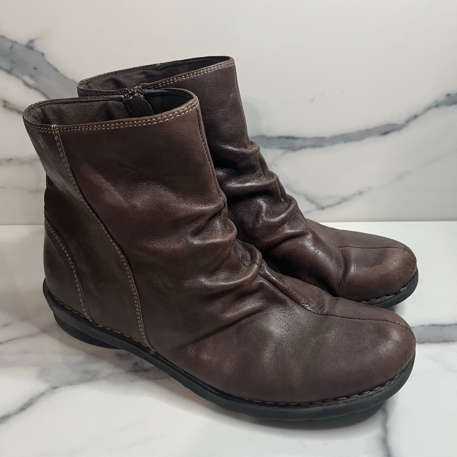 Clarks | Women's Brown Leather Zip Comfort Ankle Boots Sz 10 Style 83538